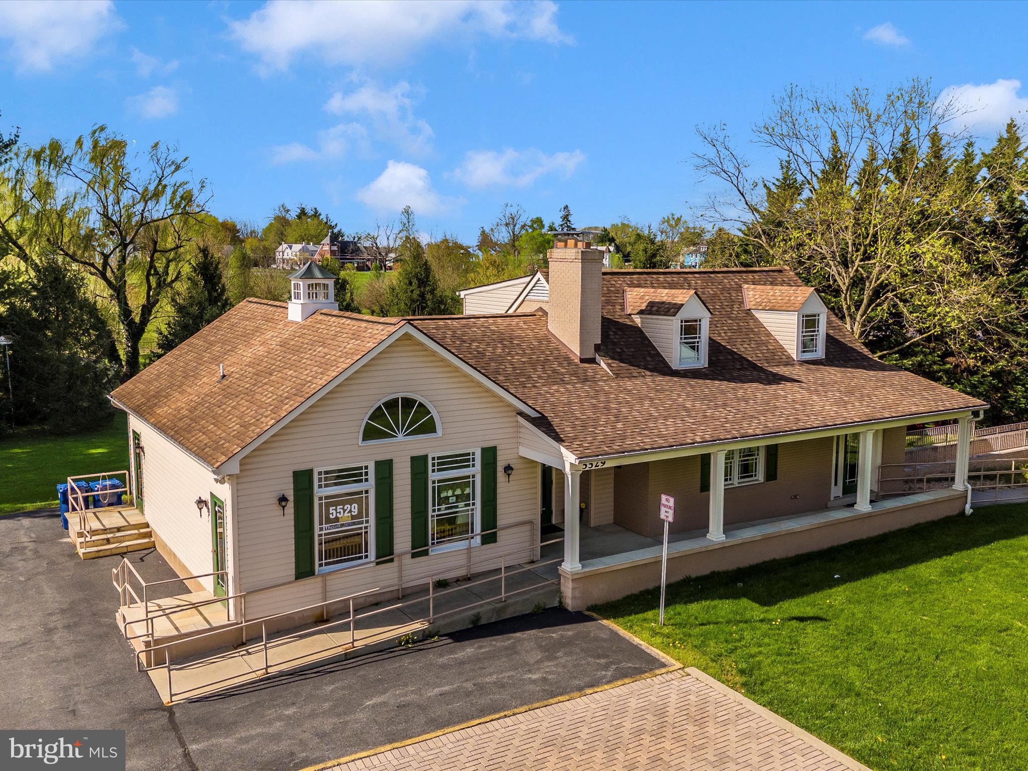 5529 ADAMSTOWN ROAD