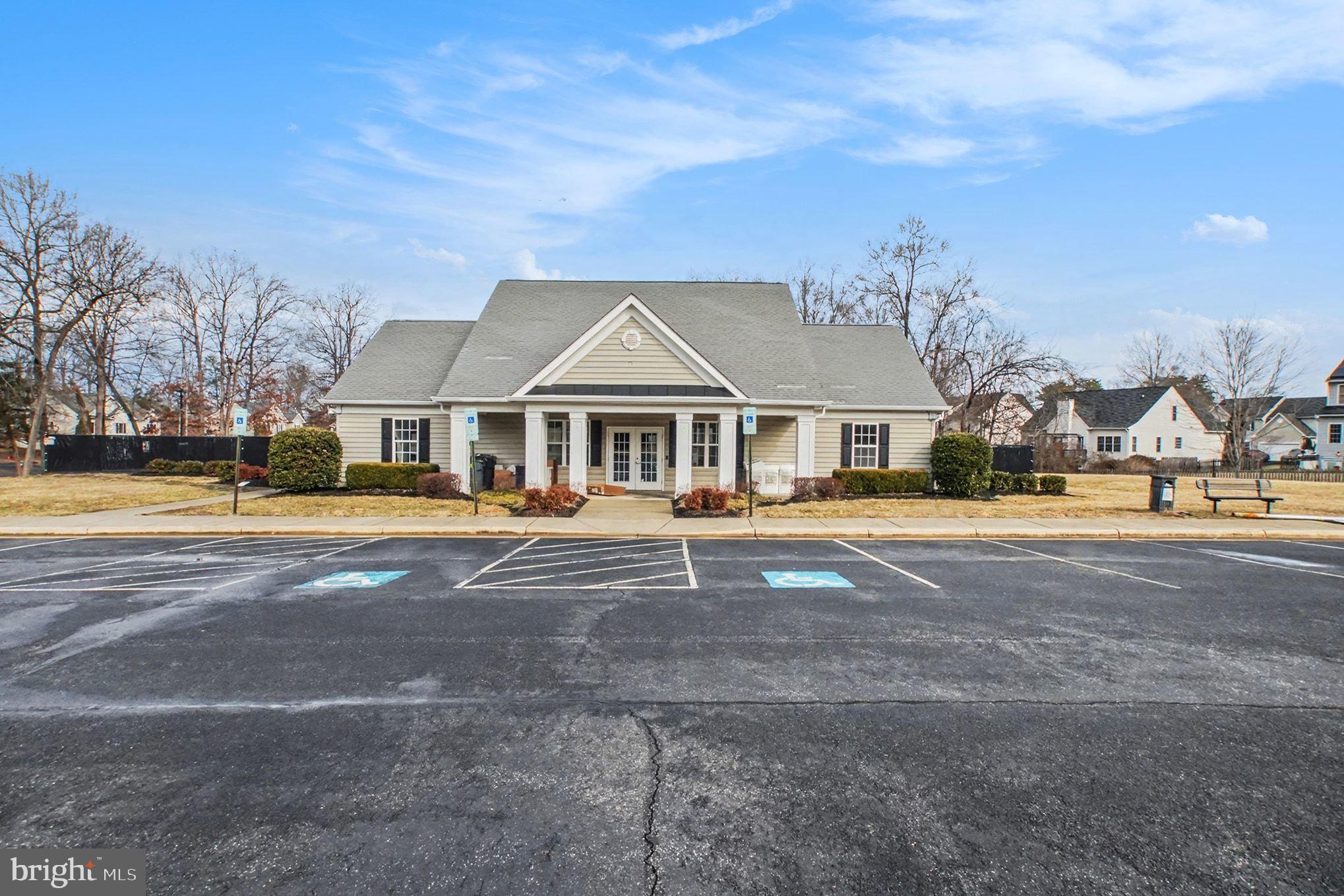 WILDERNESS SHORES - Residential