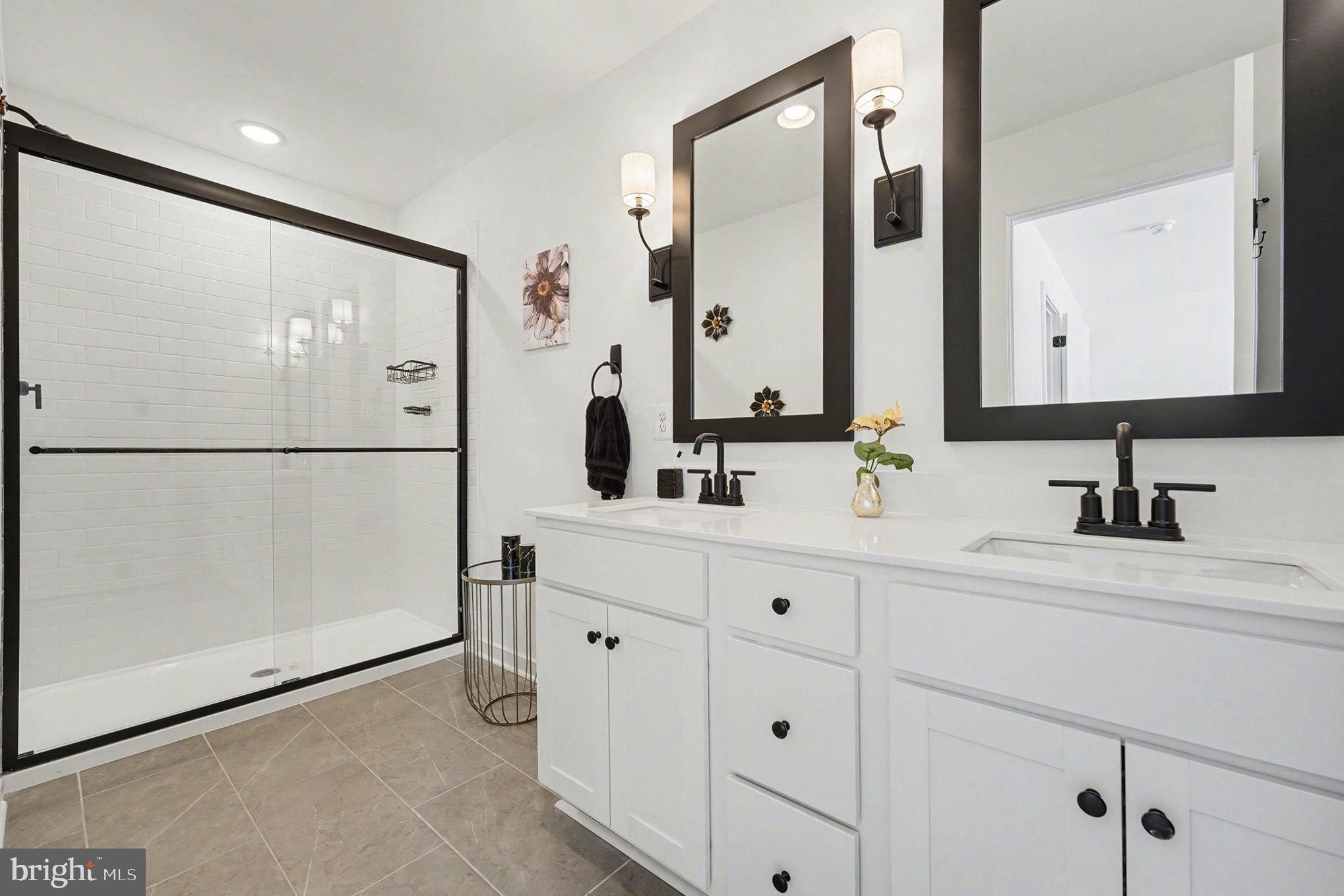 WILDERNESS SHORES - Residential