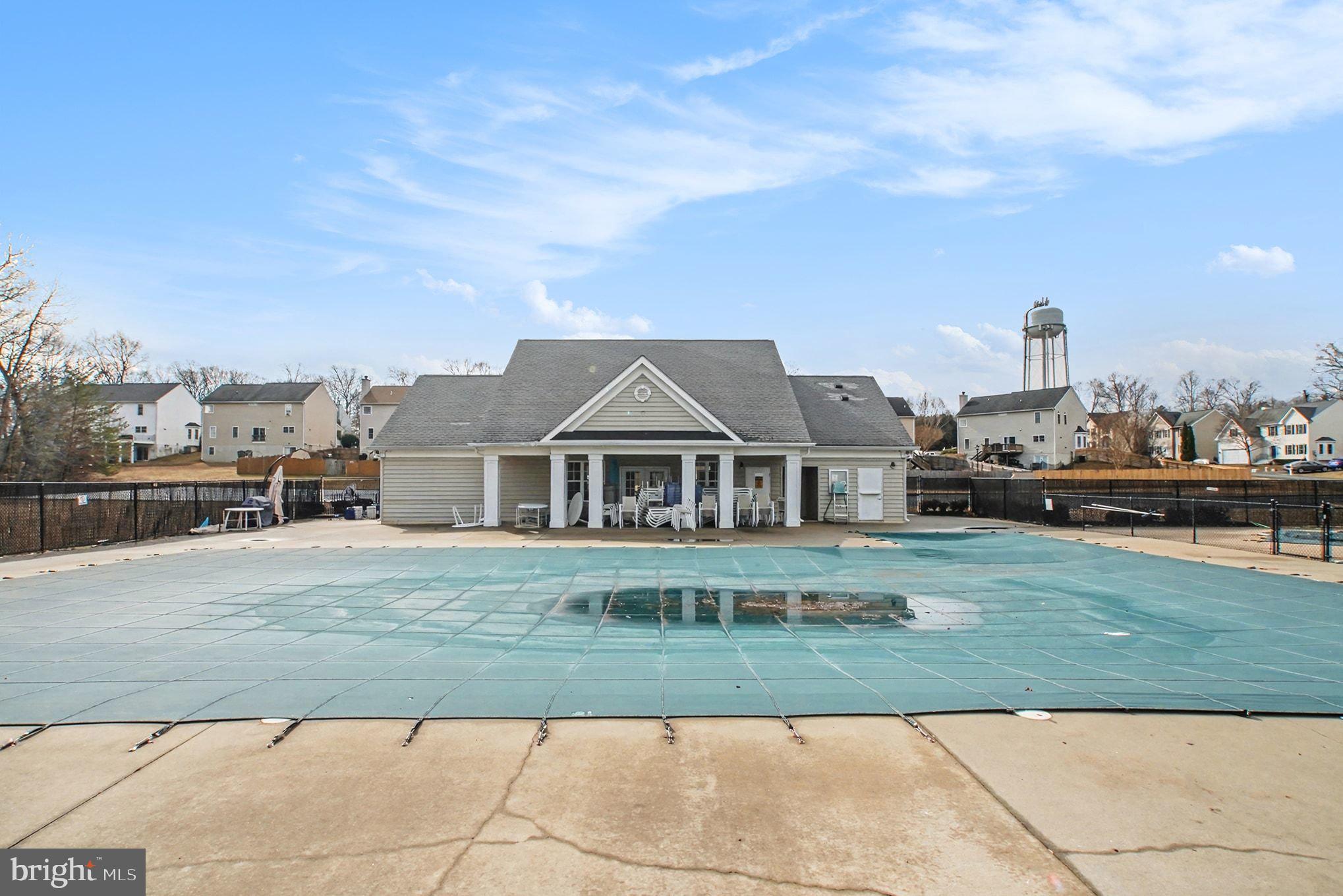 WILDERNESS SHORES - Residential