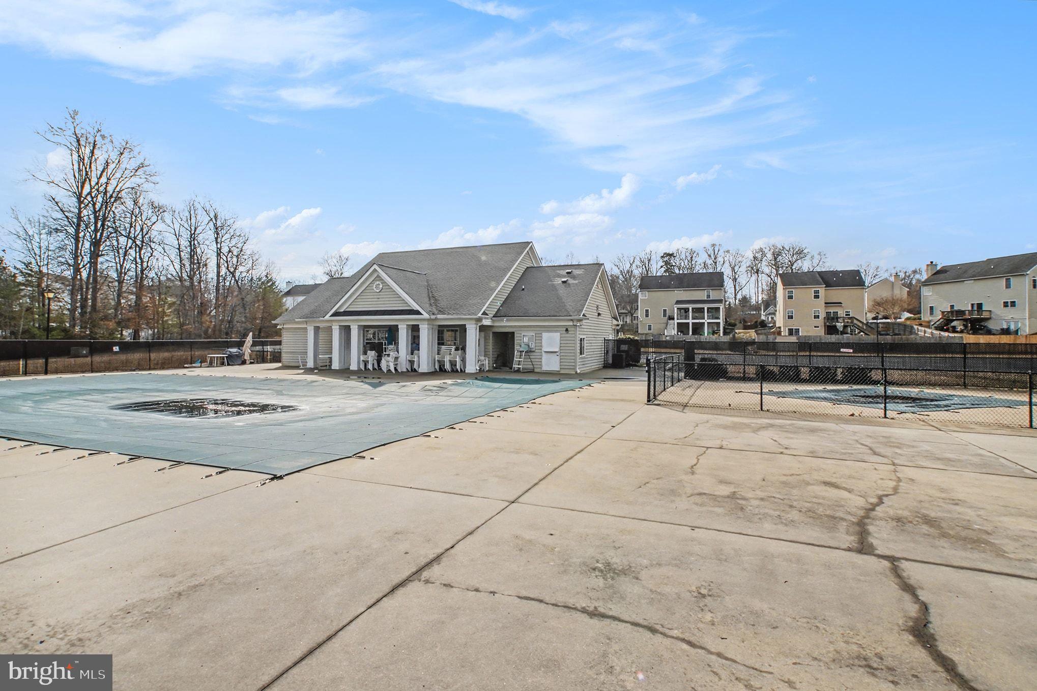 WILDERNESS SHORES - Residential