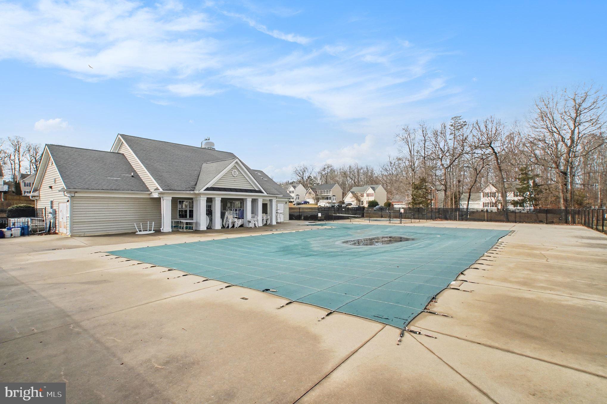 WILDERNESS SHORES - Residential