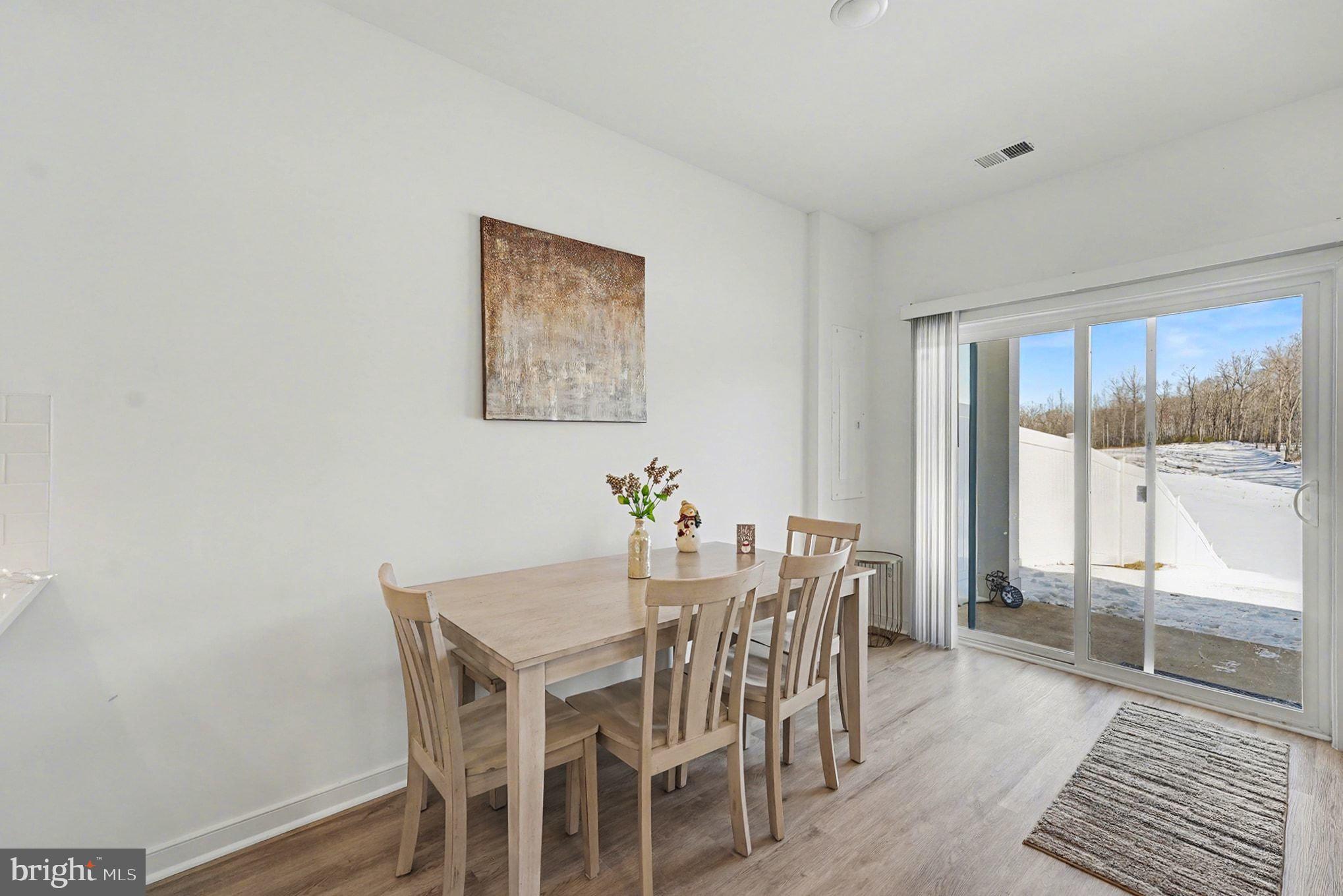 WILDERNESS SHORES - Residential