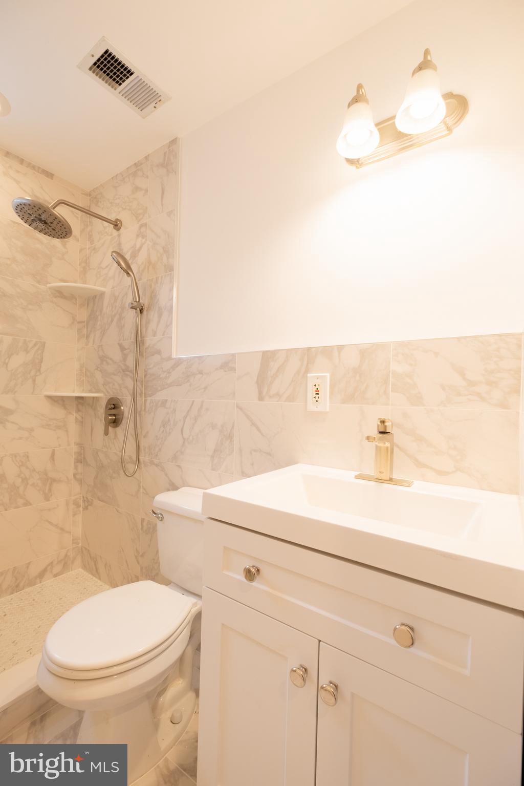 BELLA VISTA - Residential