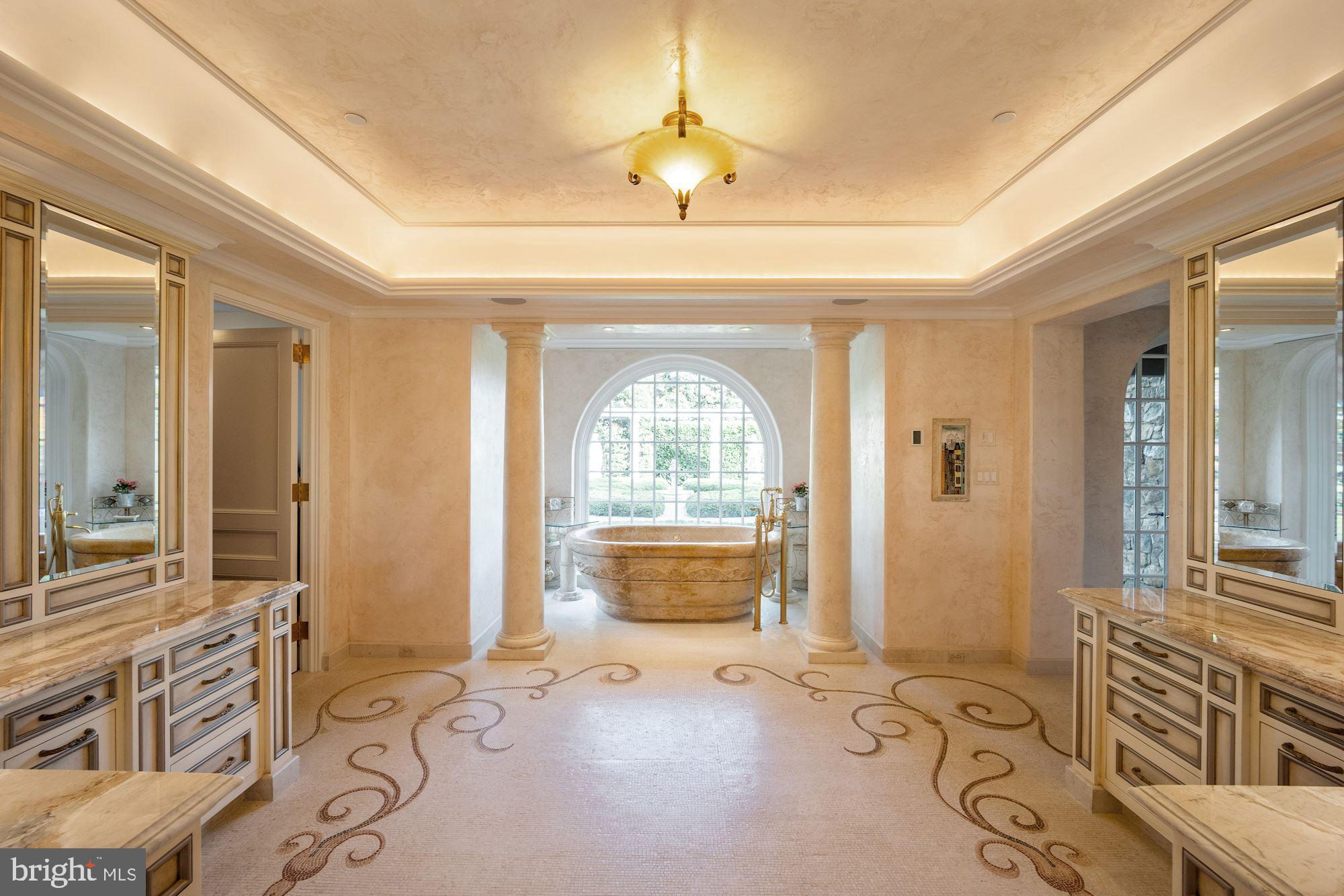 GIBSON ISLAND - Residential