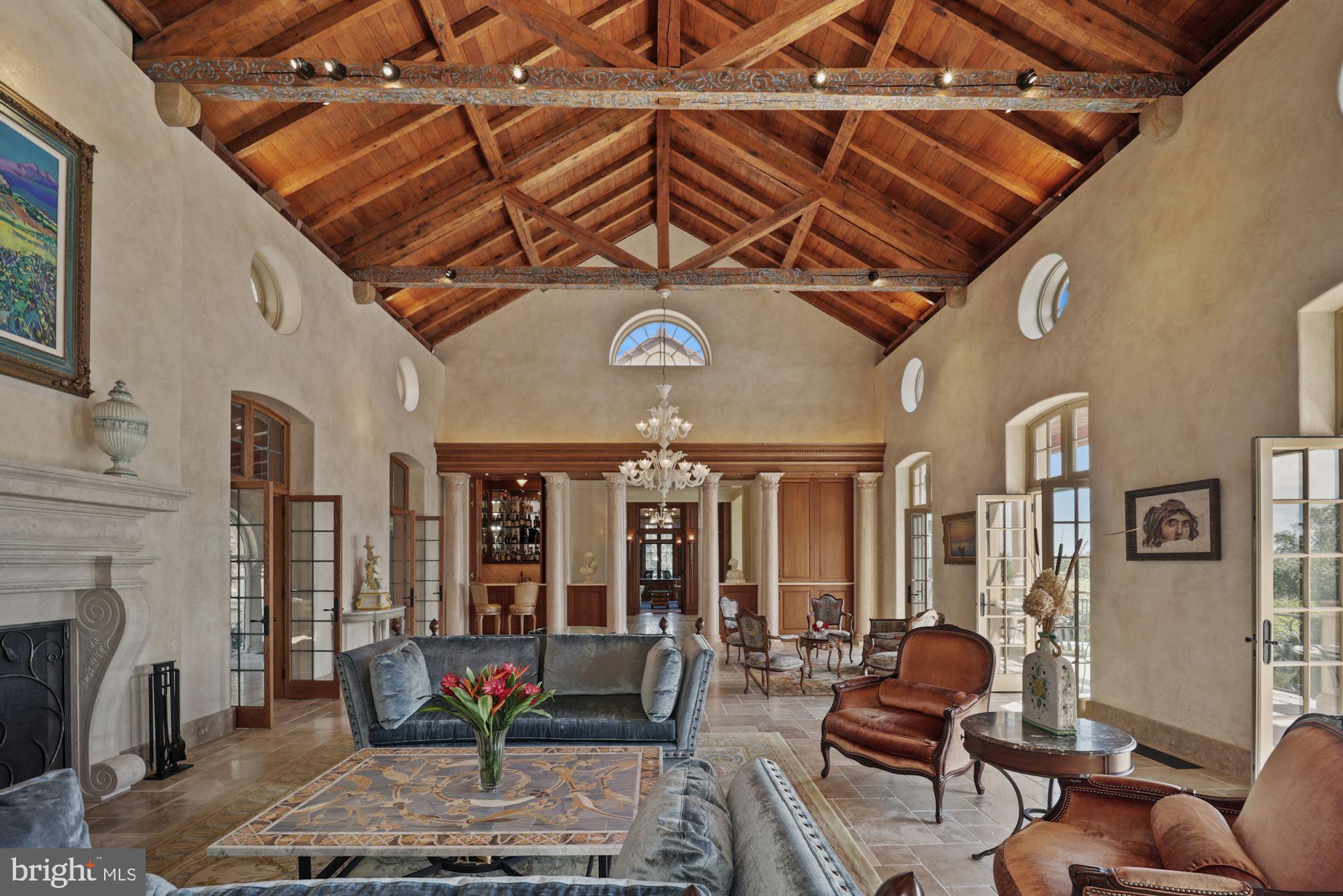 GIBSON ISLAND - Residential