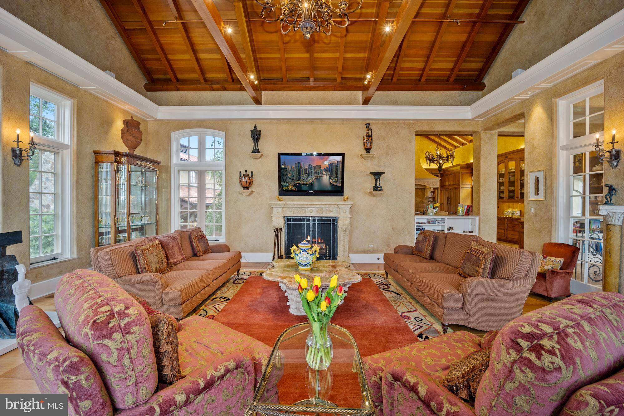 GIBSON ISLAND - Residential