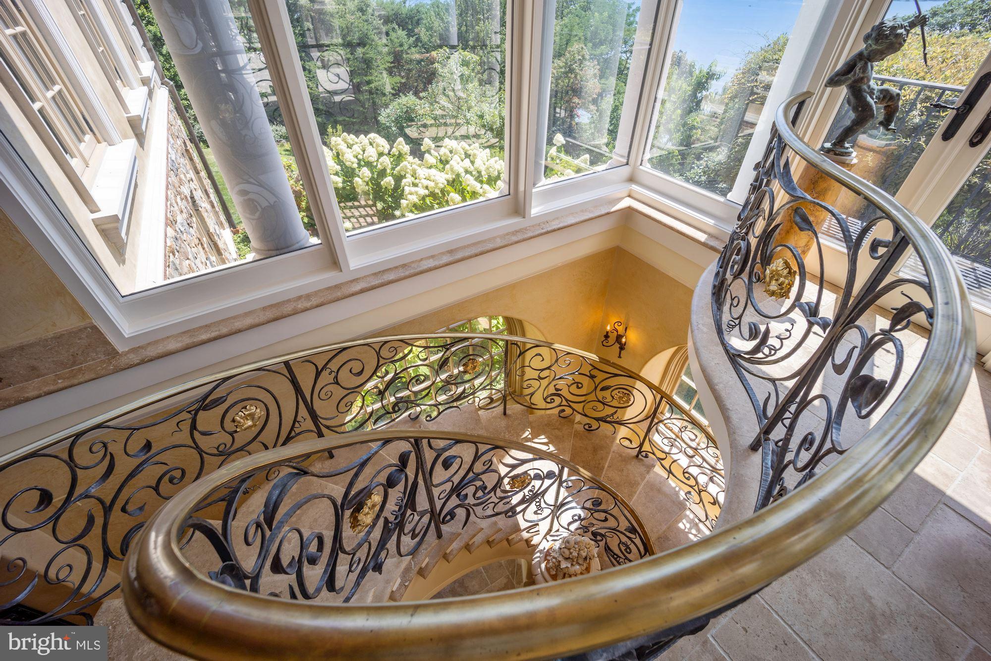 GIBSON ISLAND - Residential