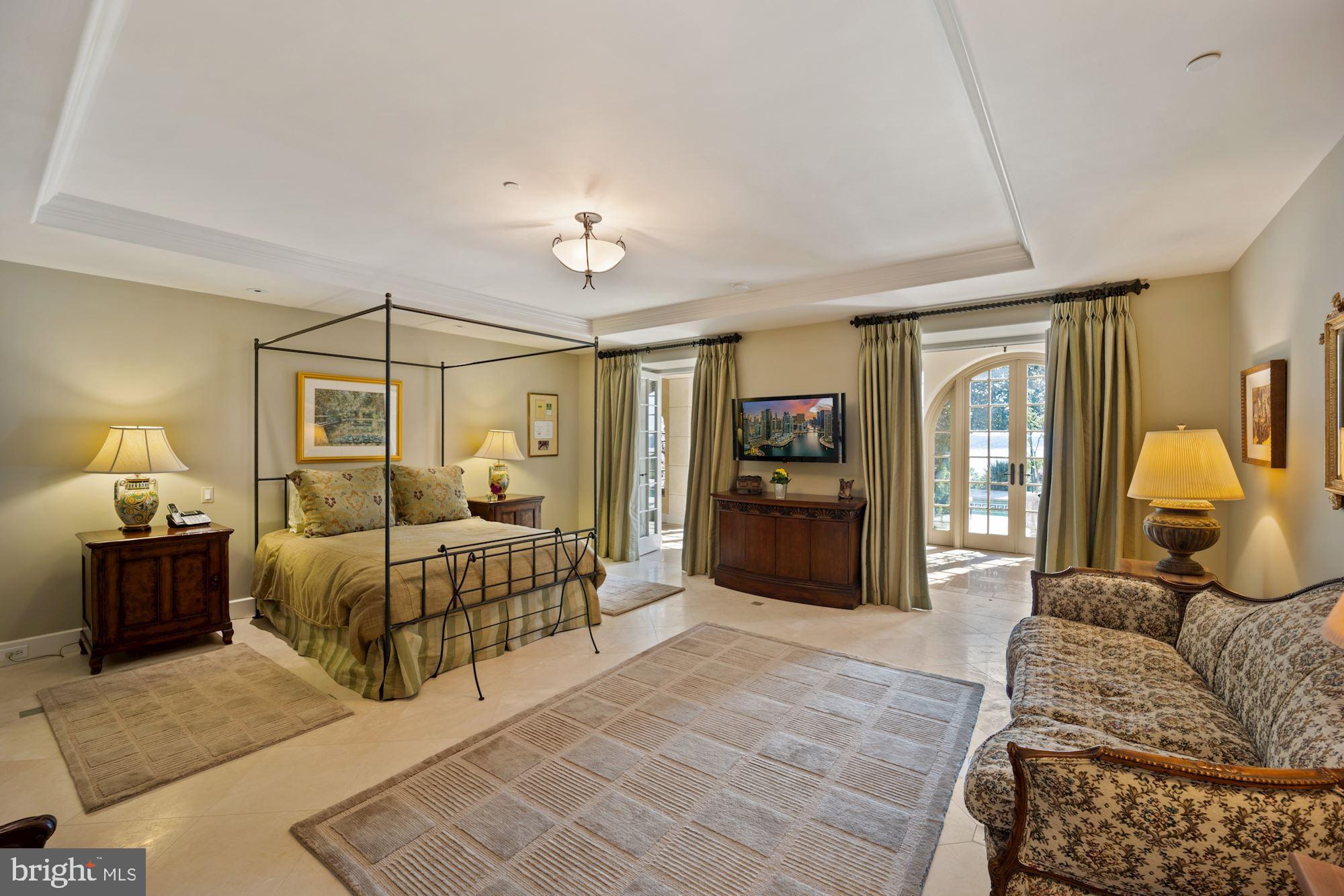 GIBSON ISLAND - Residential