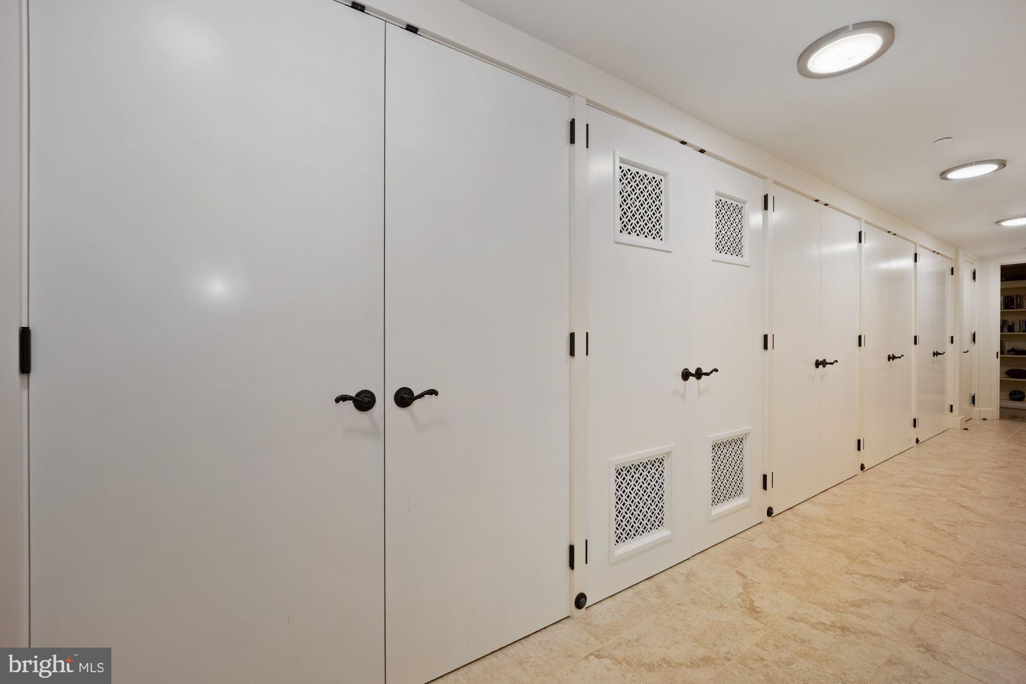 GIBSON ISLAND - Residential