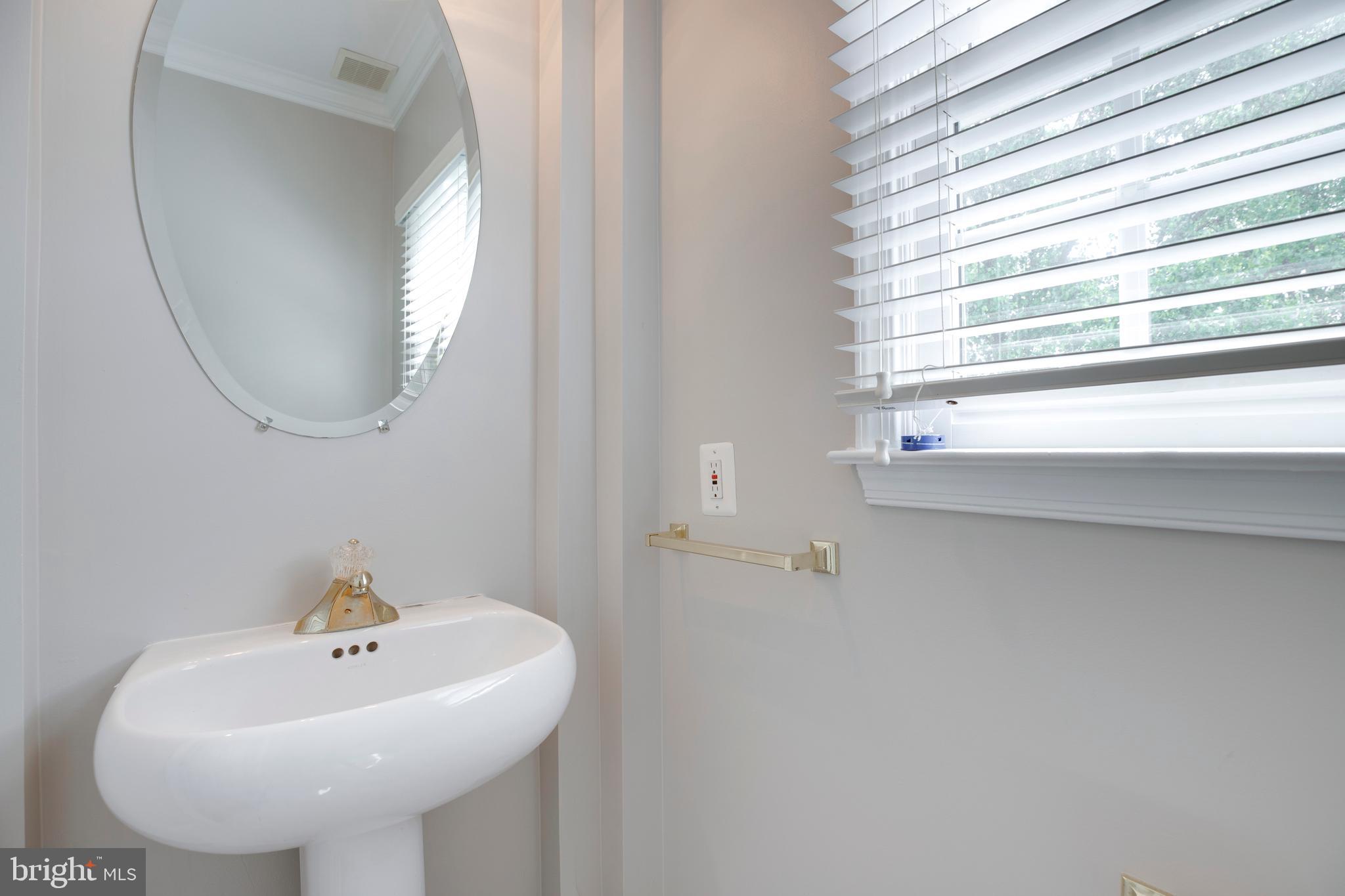 PARKSIDE MANOR - Residential