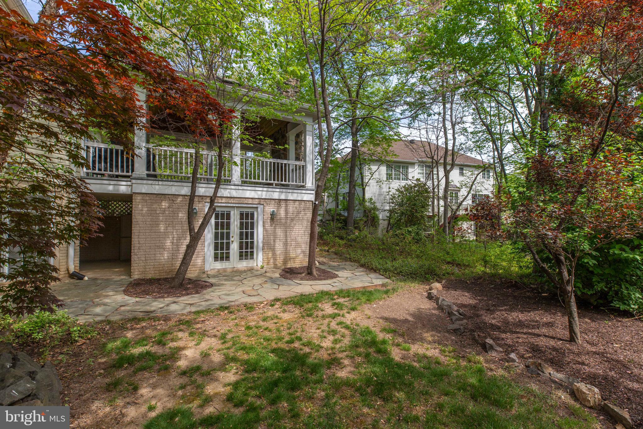 PARKSIDE MANOR - Residential