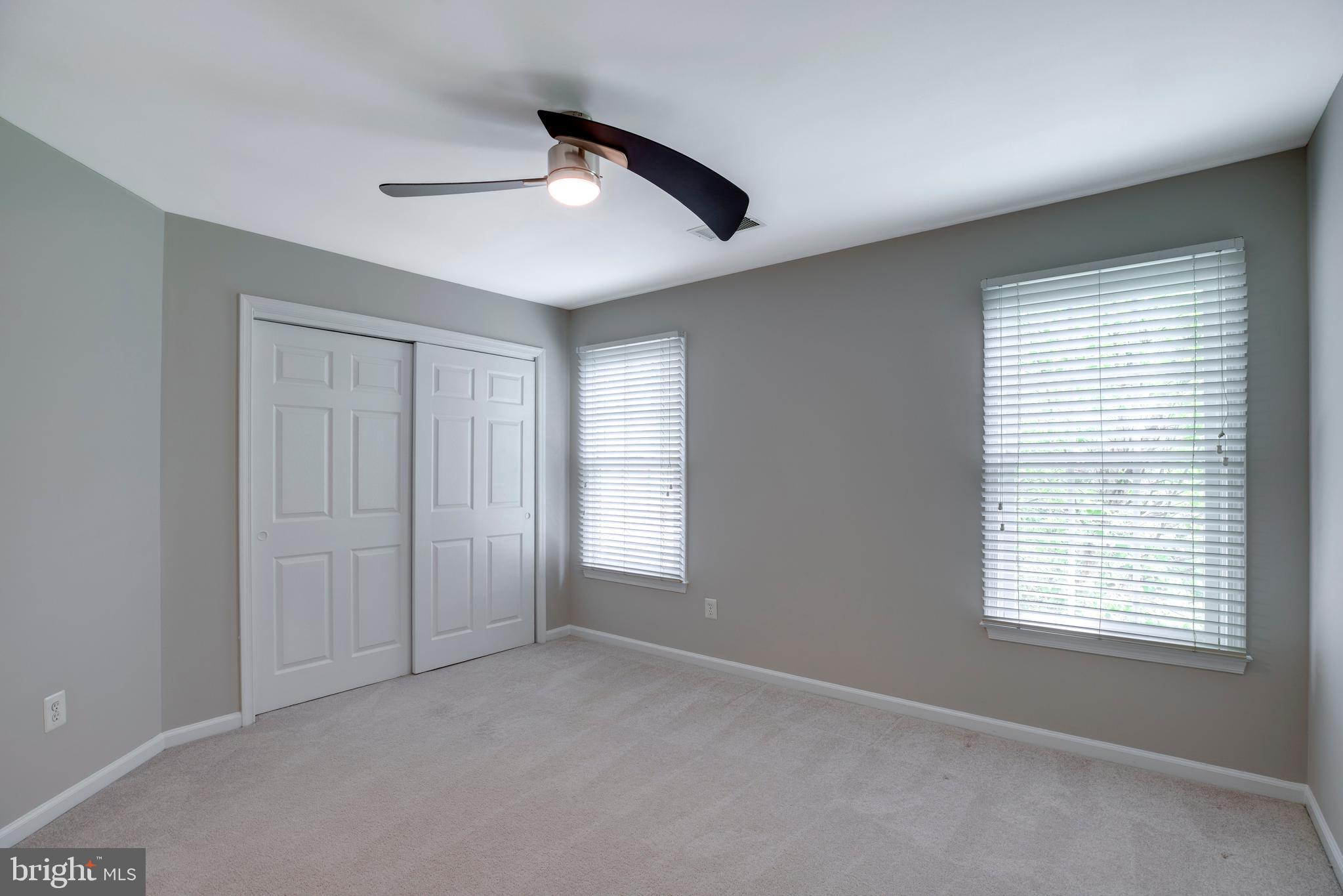 PARKSIDE MANOR - Residential