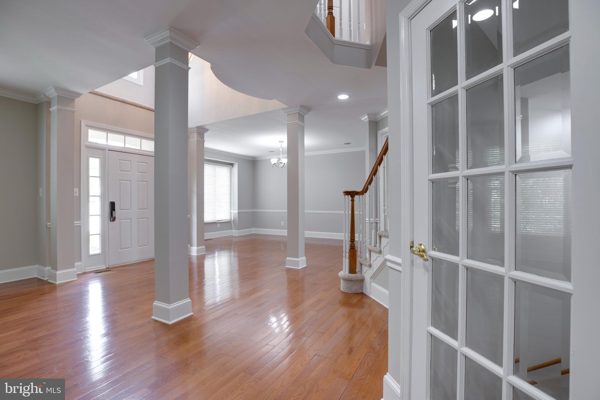 PARKSIDE MANOR - Residential