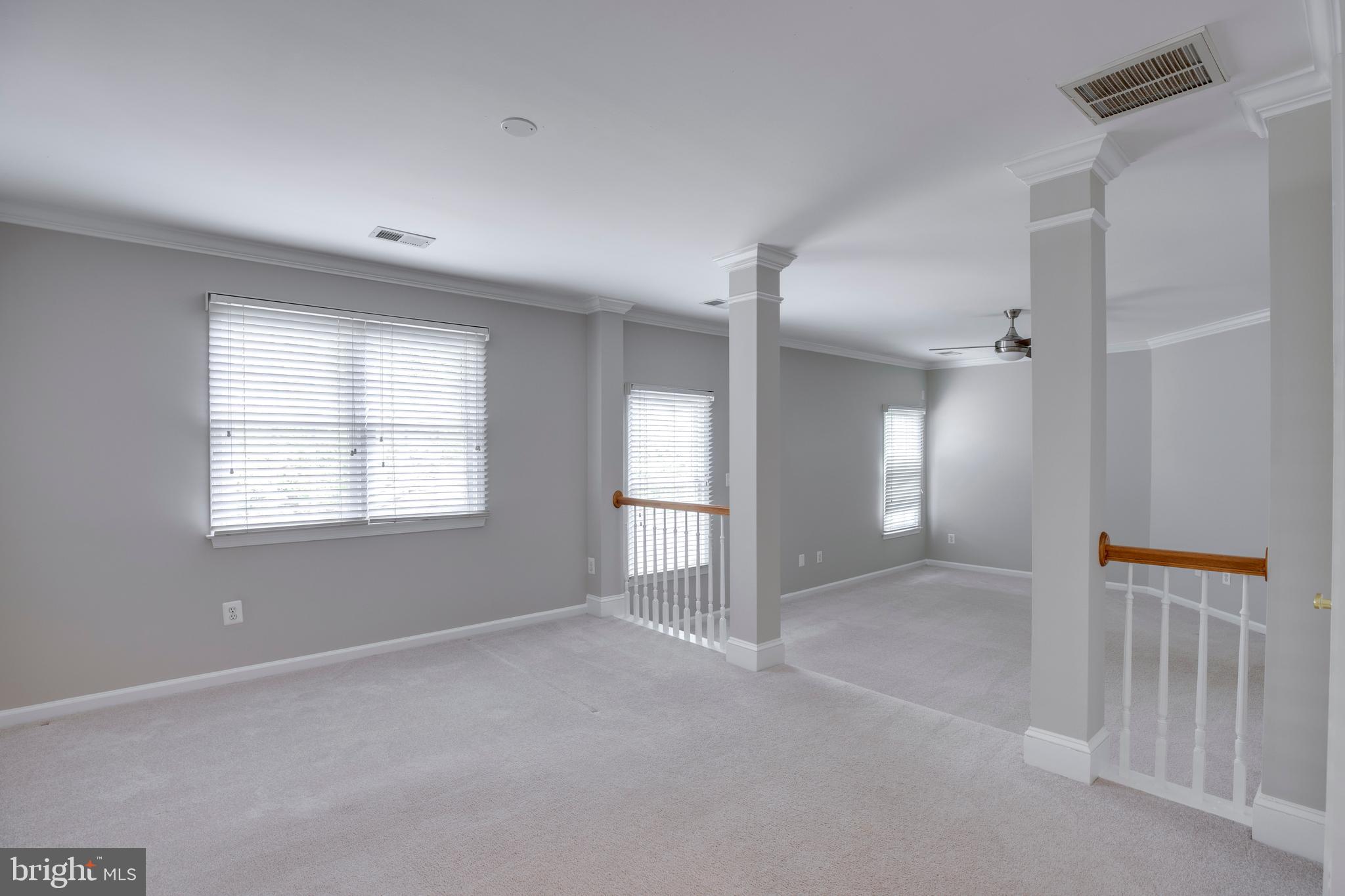 PARKSIDE MANOR - Residential