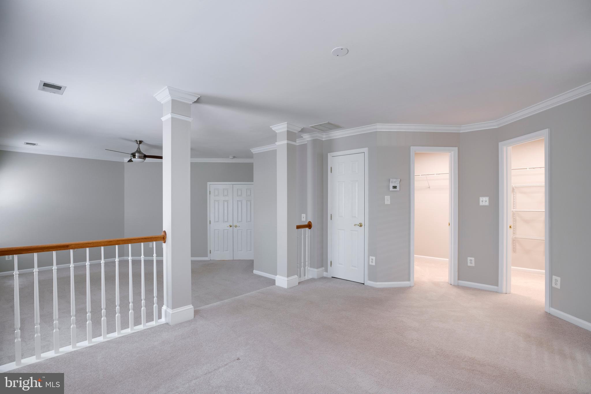 PARKSIDE MANOR - Residential