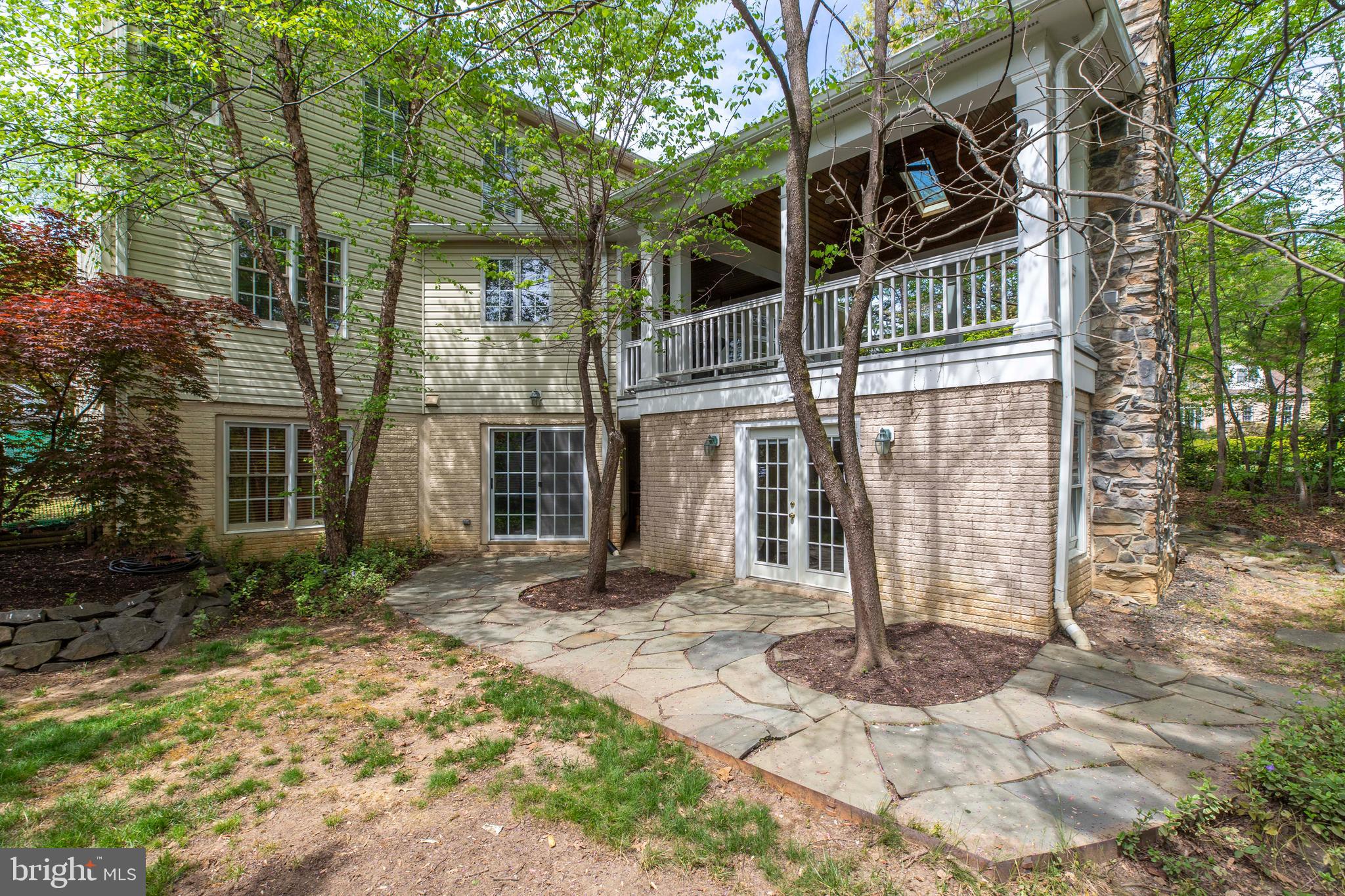 PARKSIDE MANOR - Residential