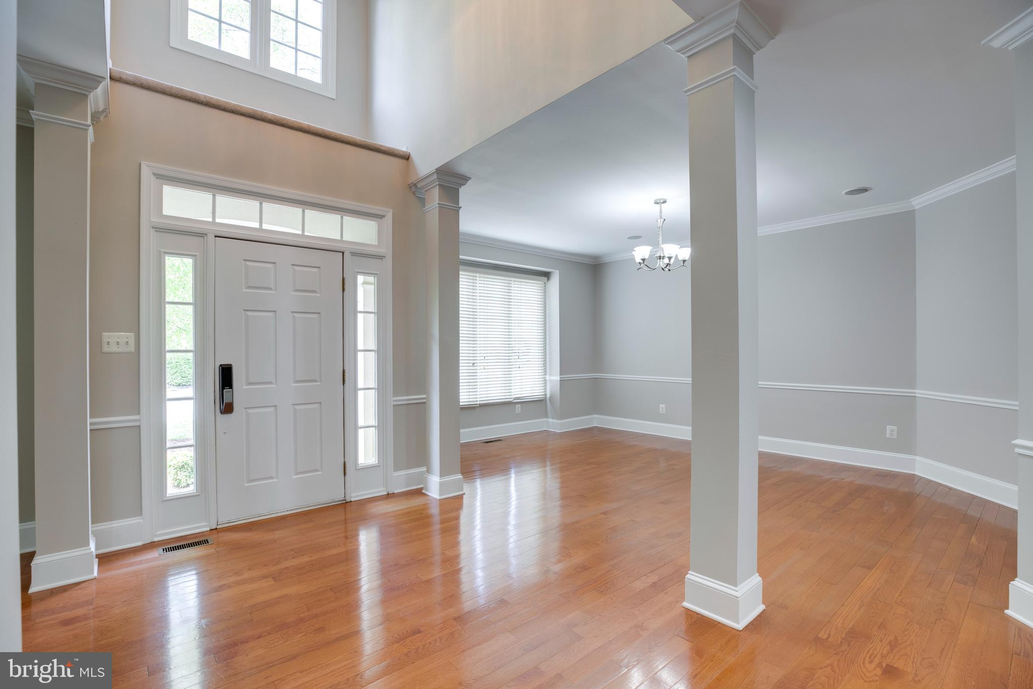 PARKSIDE MANOR - Residential