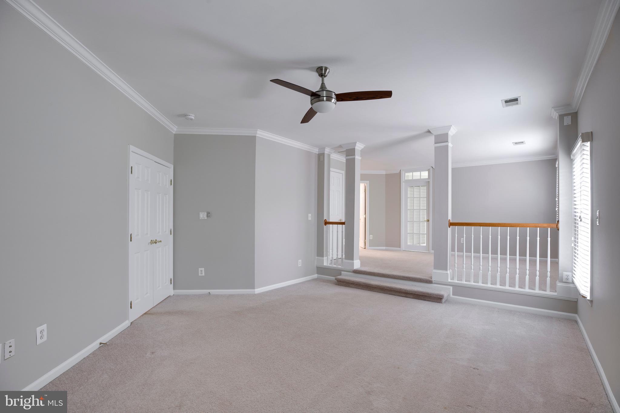 PARKSIDE MANOR - Residential