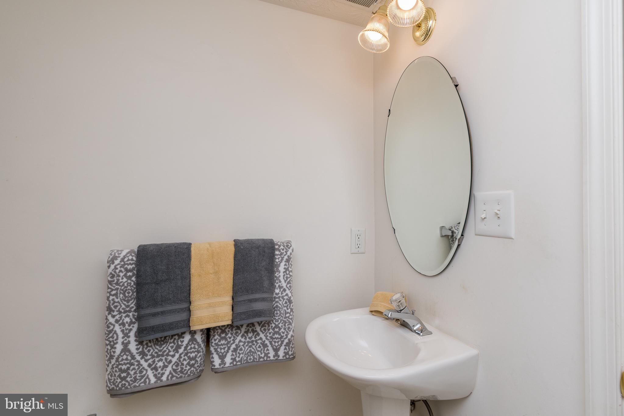 RUSSETT - Residential