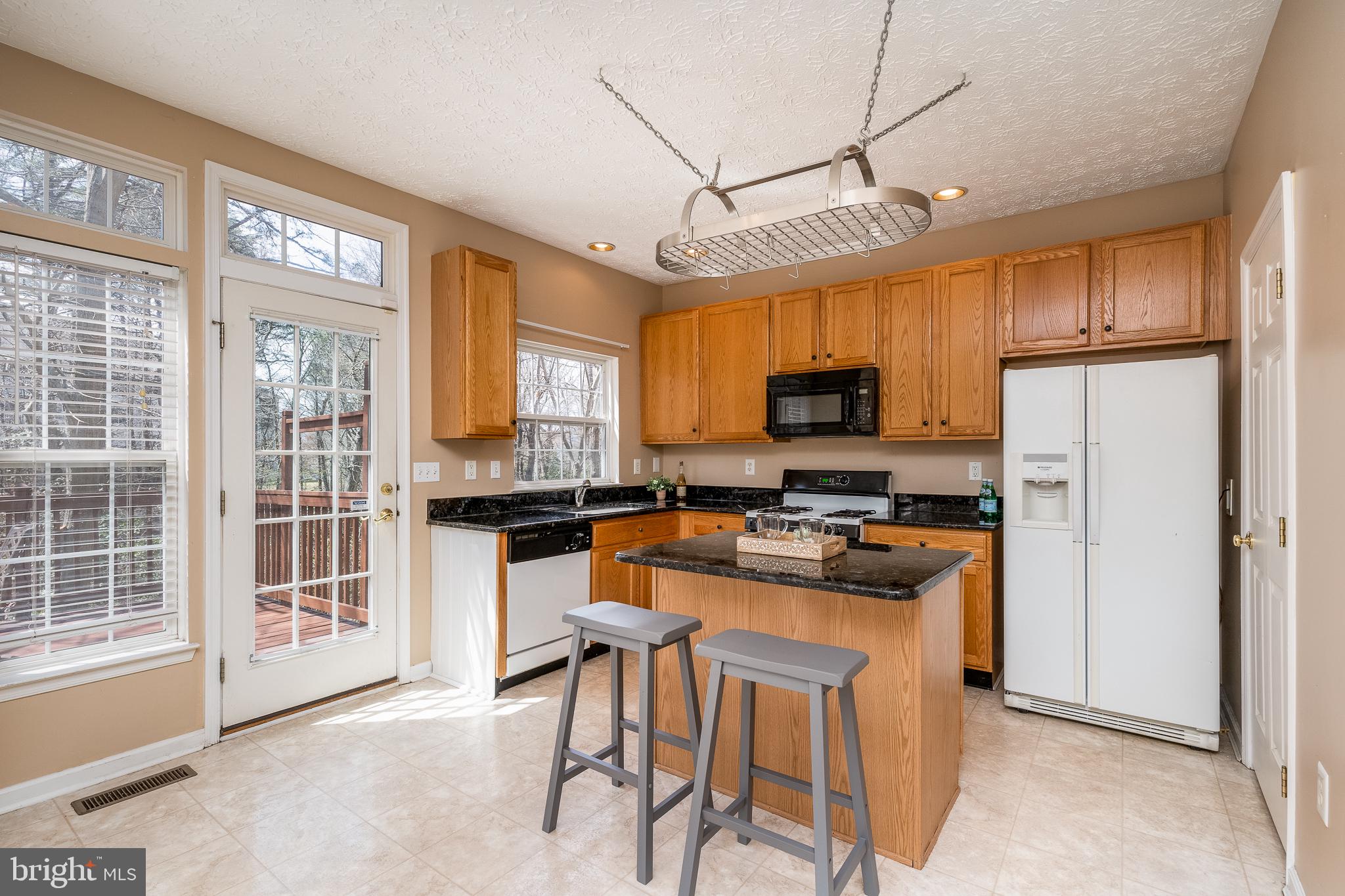 RUSSETT - Residential