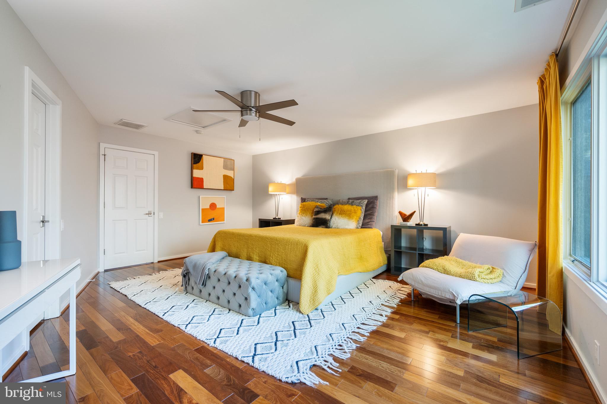 WOODMONT - Residential