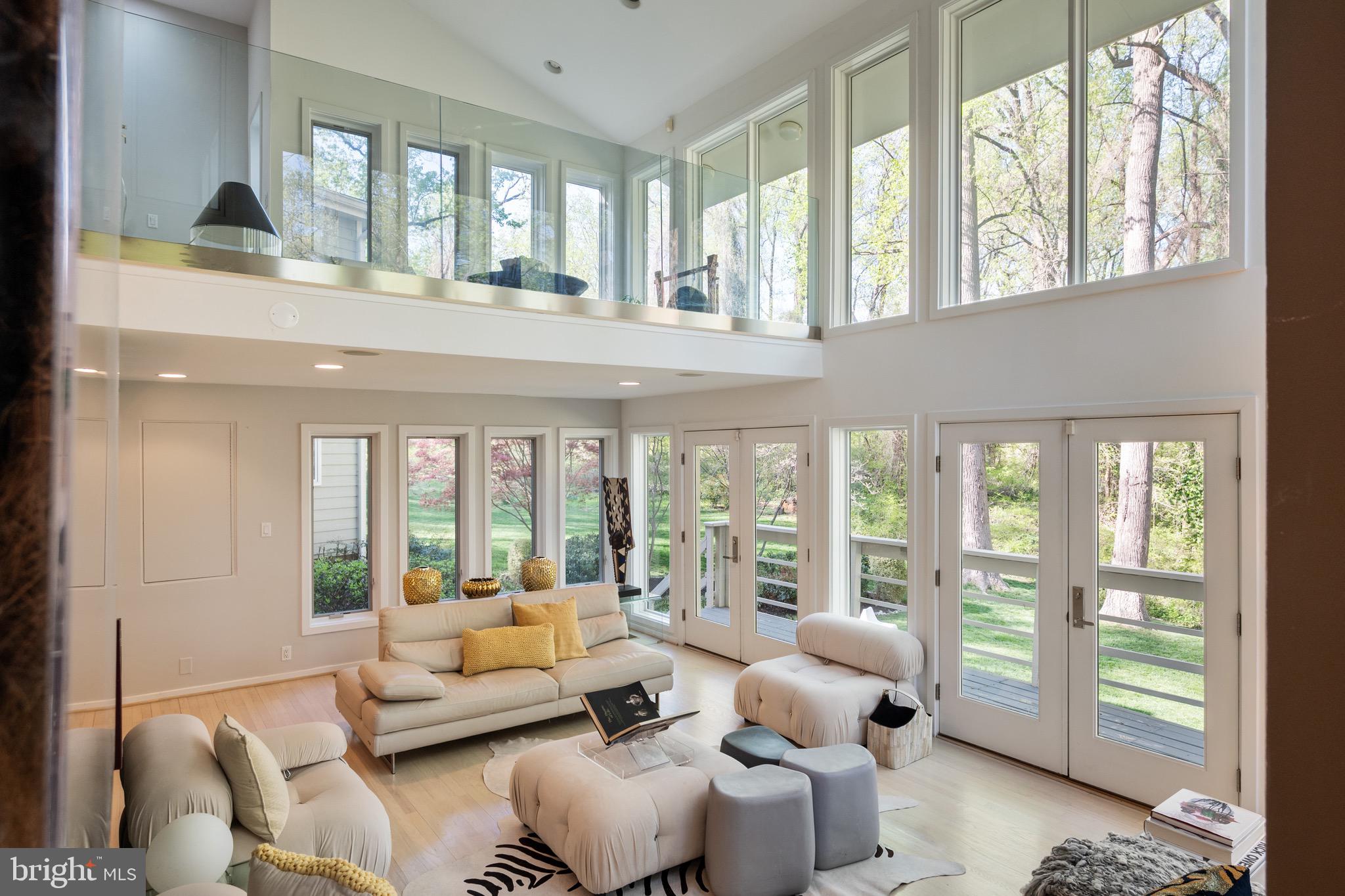 WOODMONT - Residential