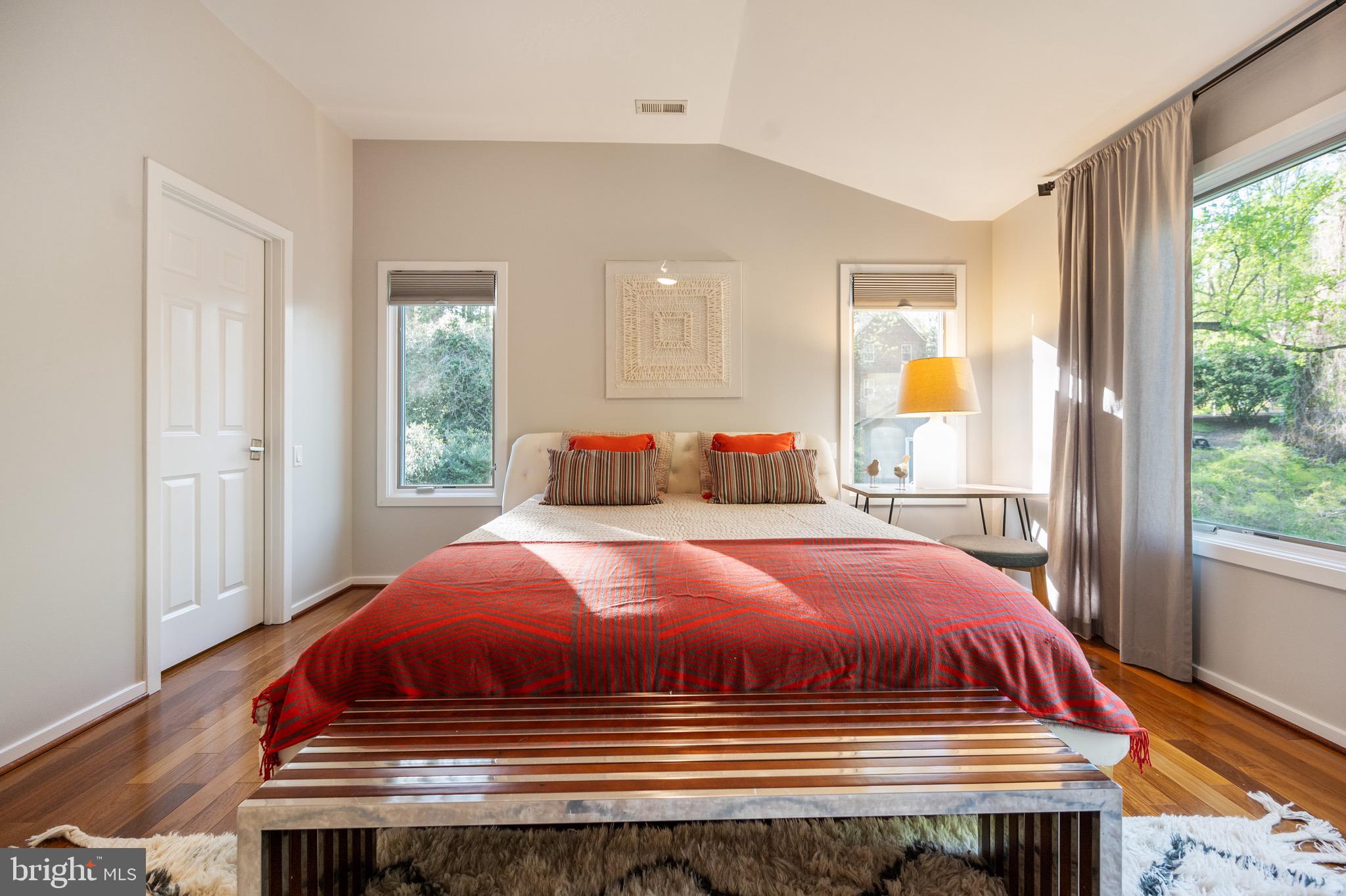 WOODMONT - Residential