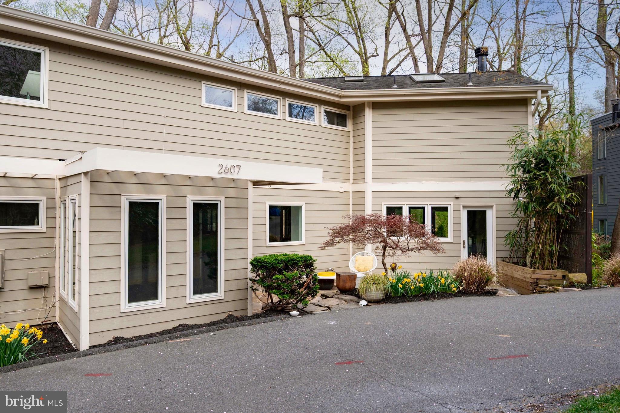 WOODMONT - Residential