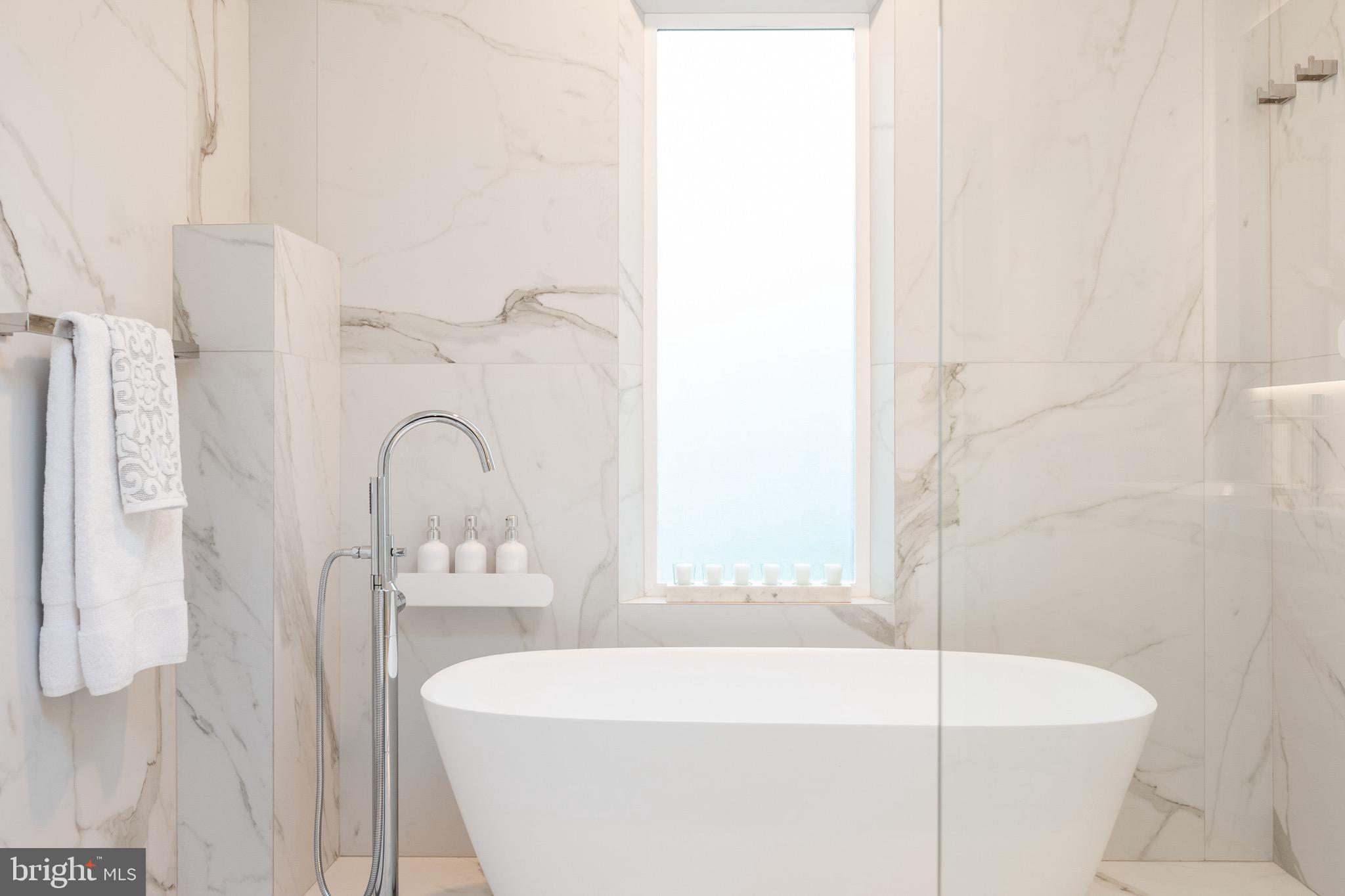 WOODMONT - Residential