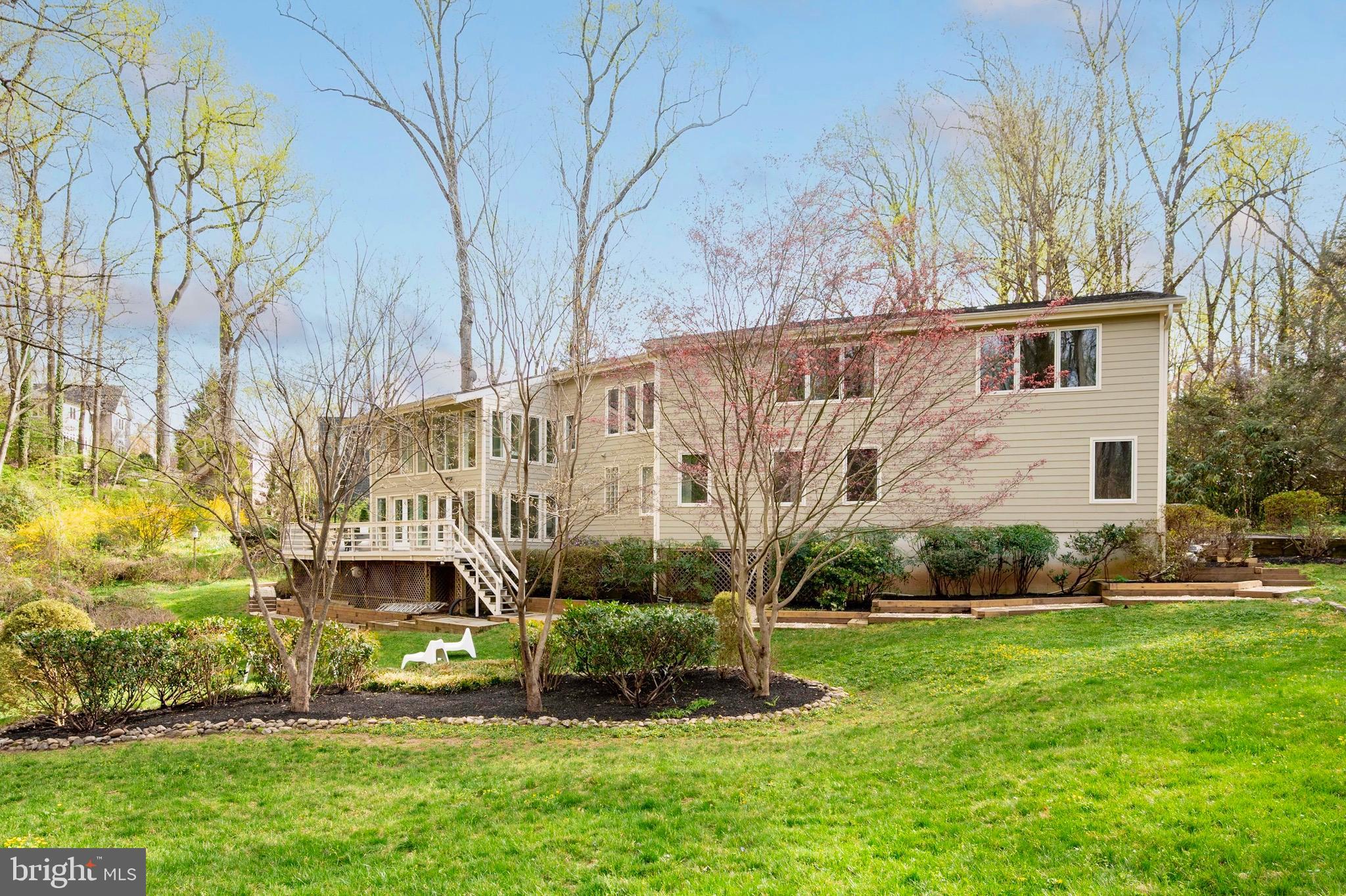 WOODMONT - Residential