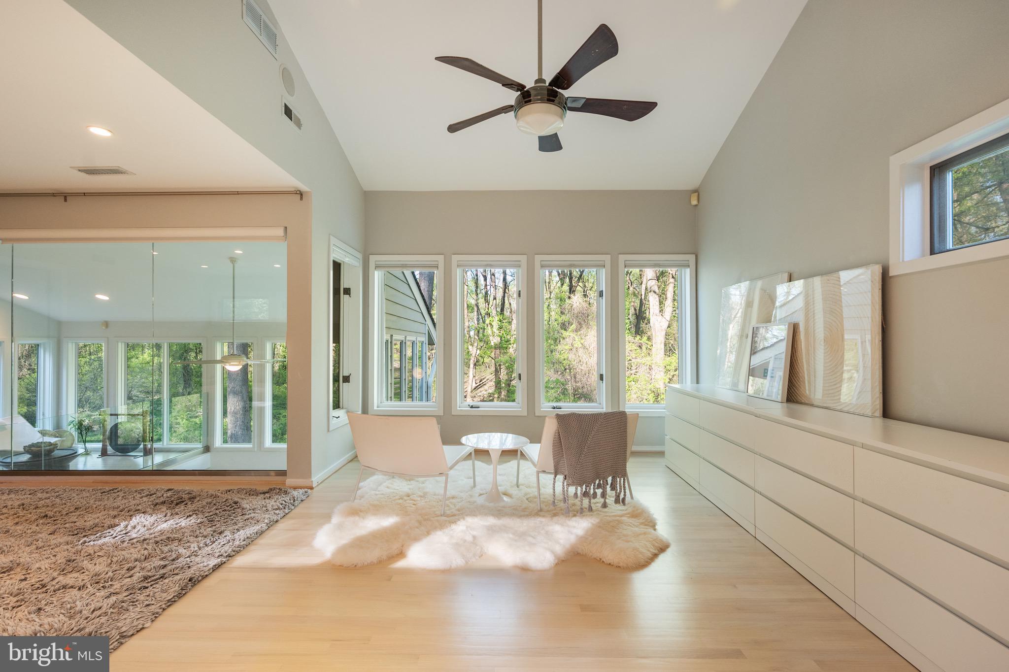 WOODMONT - Residential