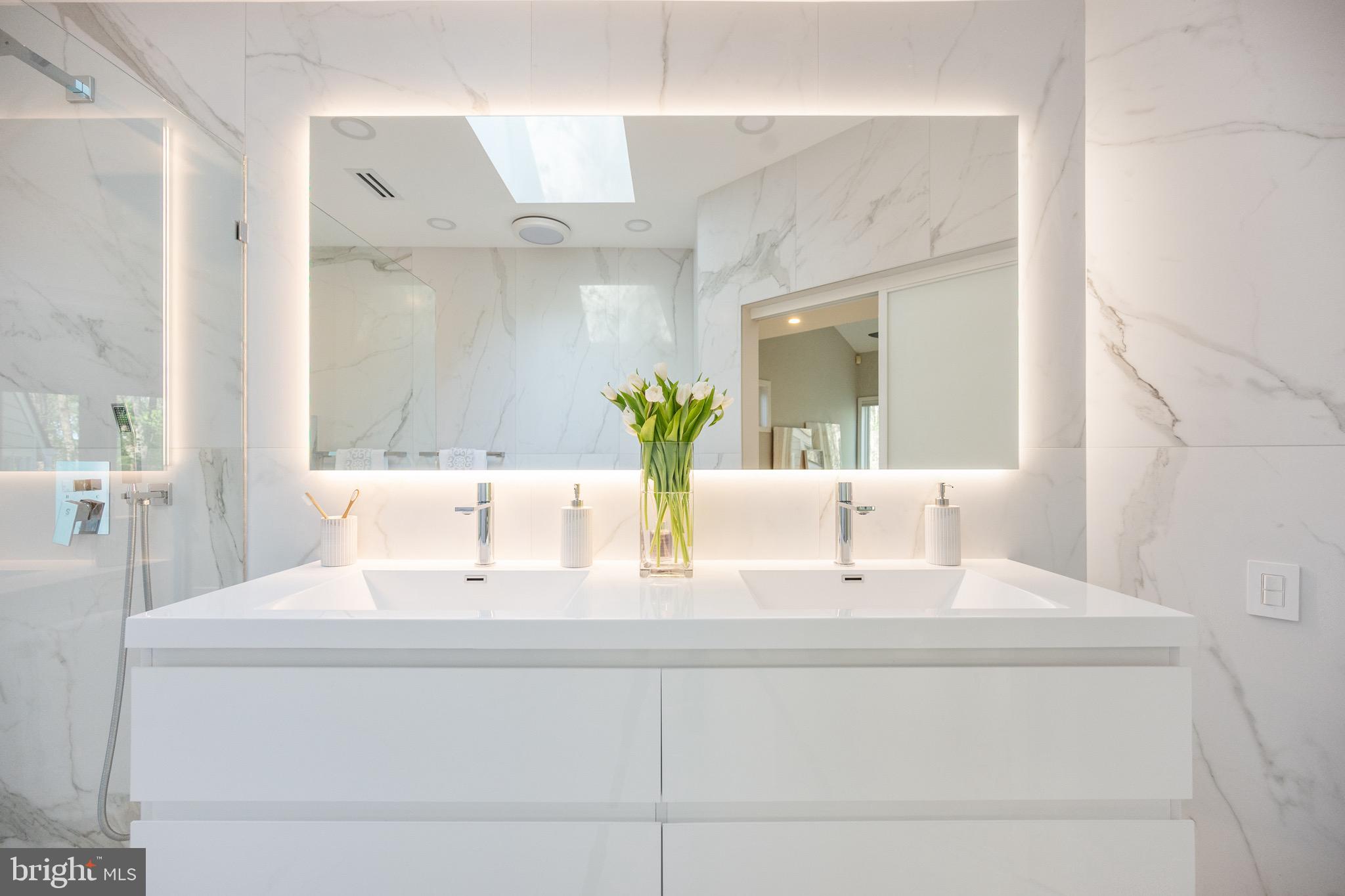 WOODMONT - Residential