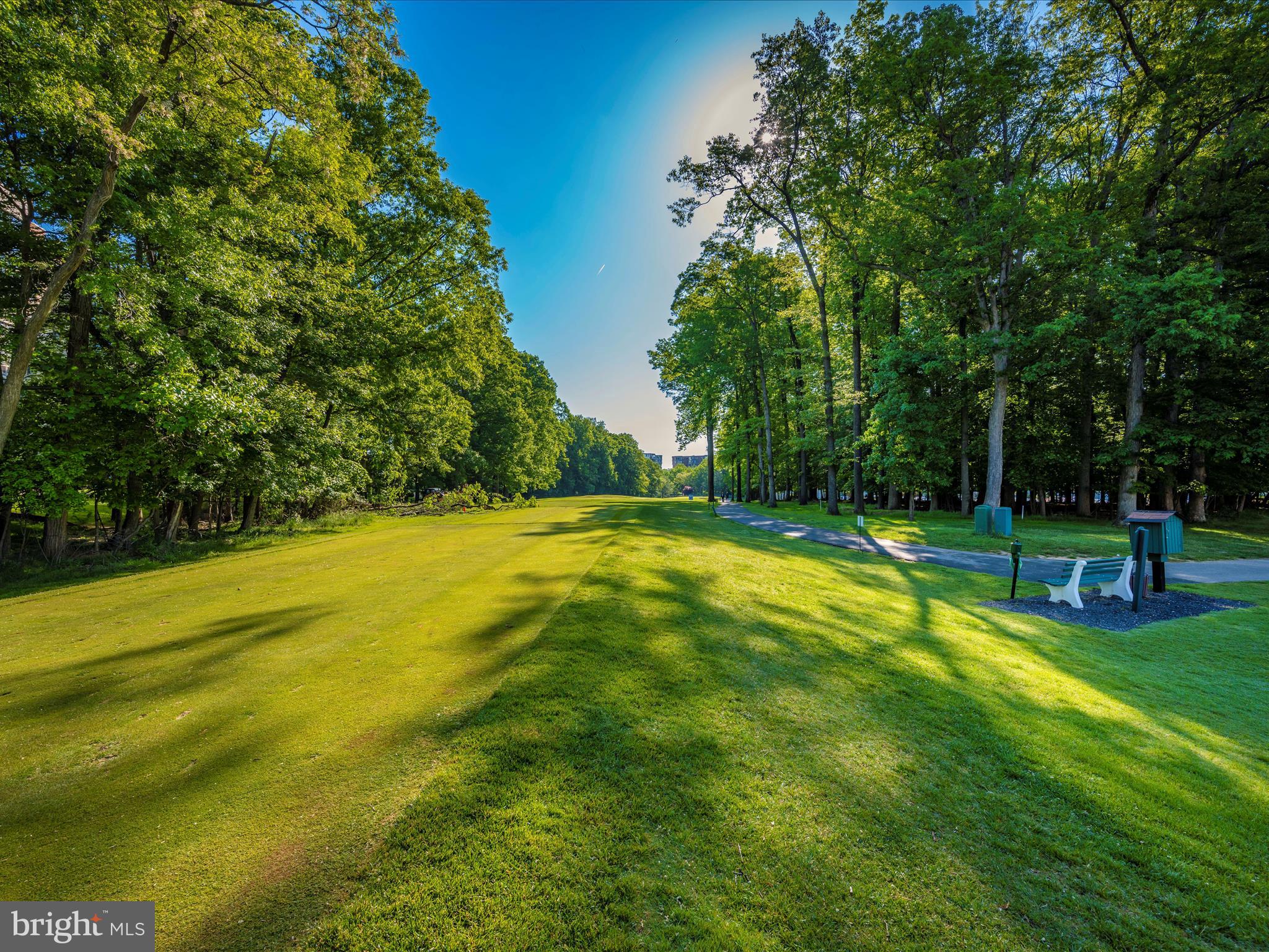 LEISURE WORLD - Residential