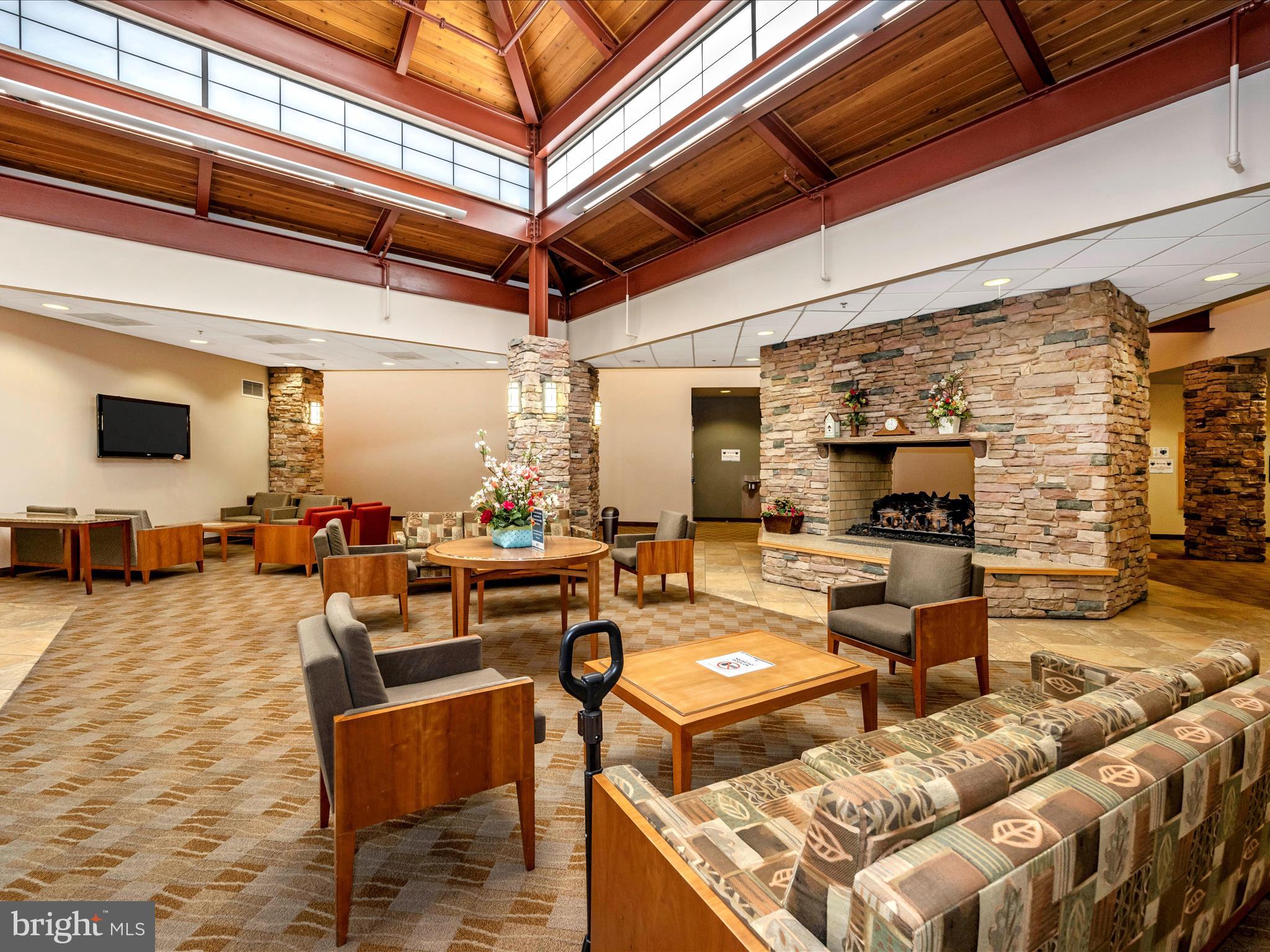 LEISURE WORLD - Residential