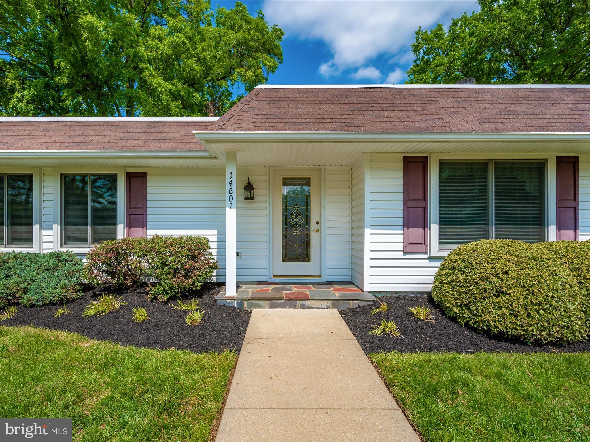 LEISURE WORLD - Residential