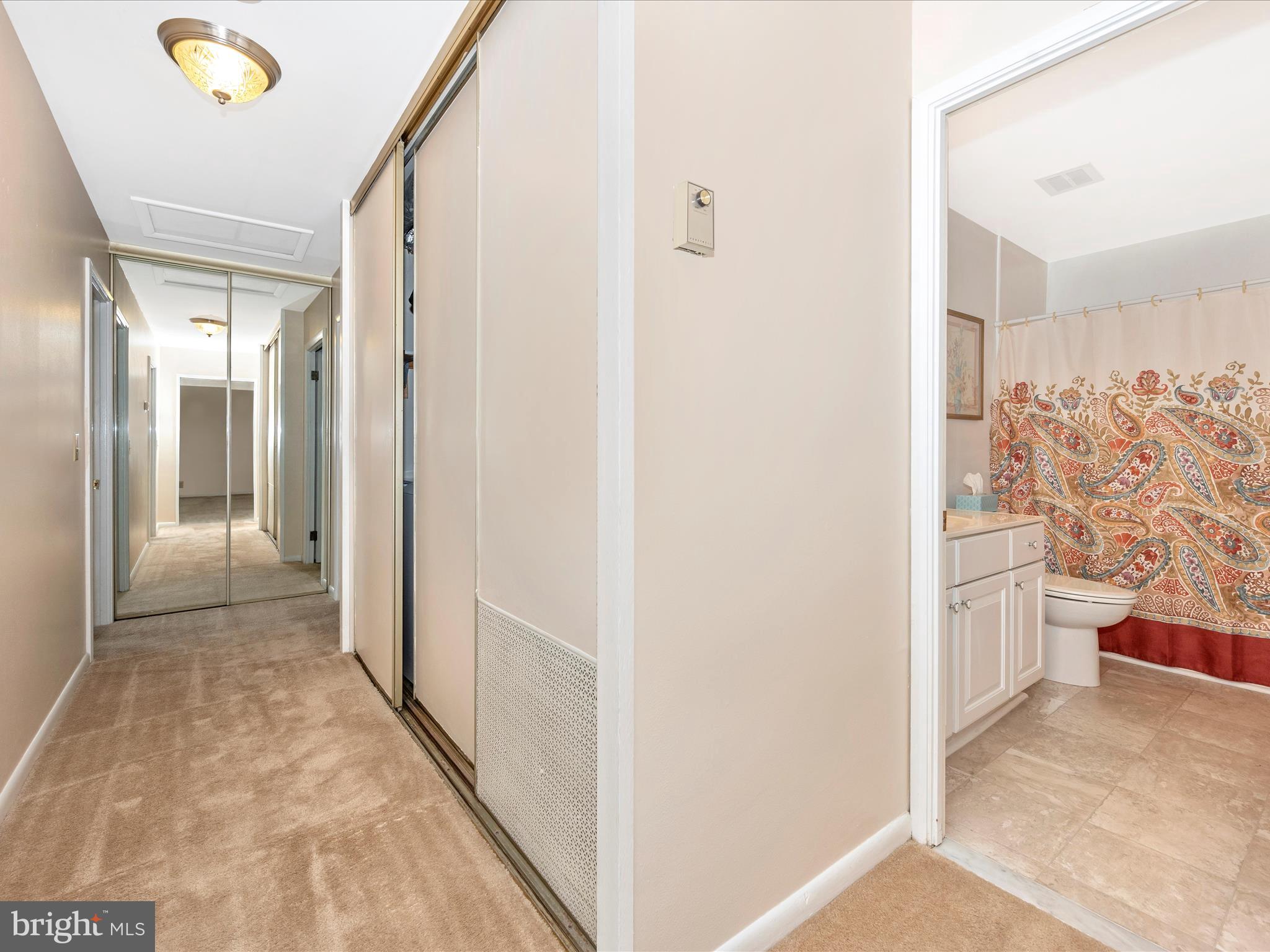 LEISURE WORLD - Residential