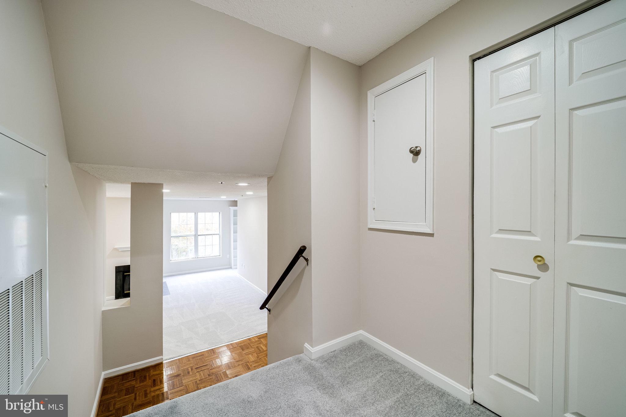 HILLWOOD - Residential