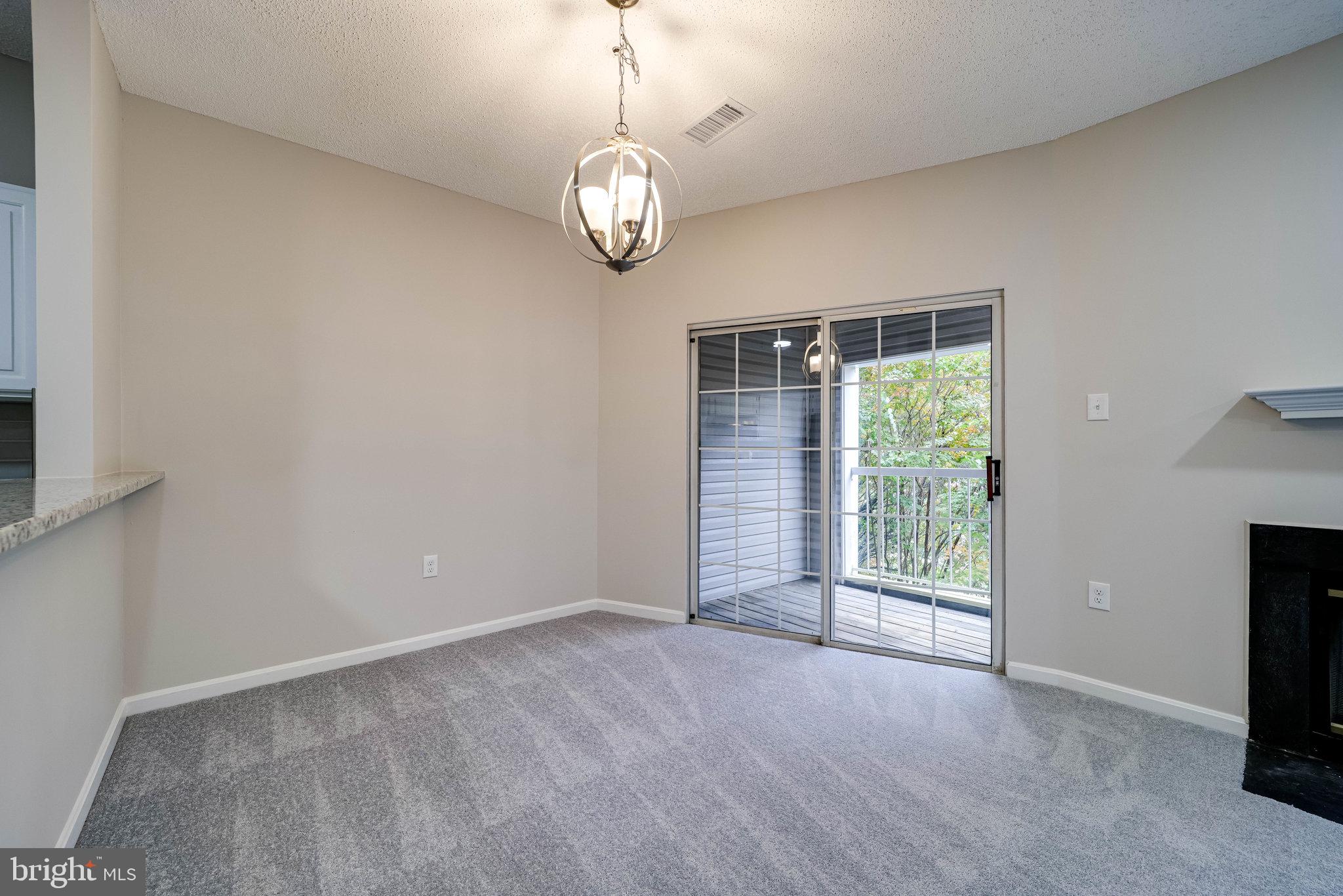 HILLWOOD - Residential