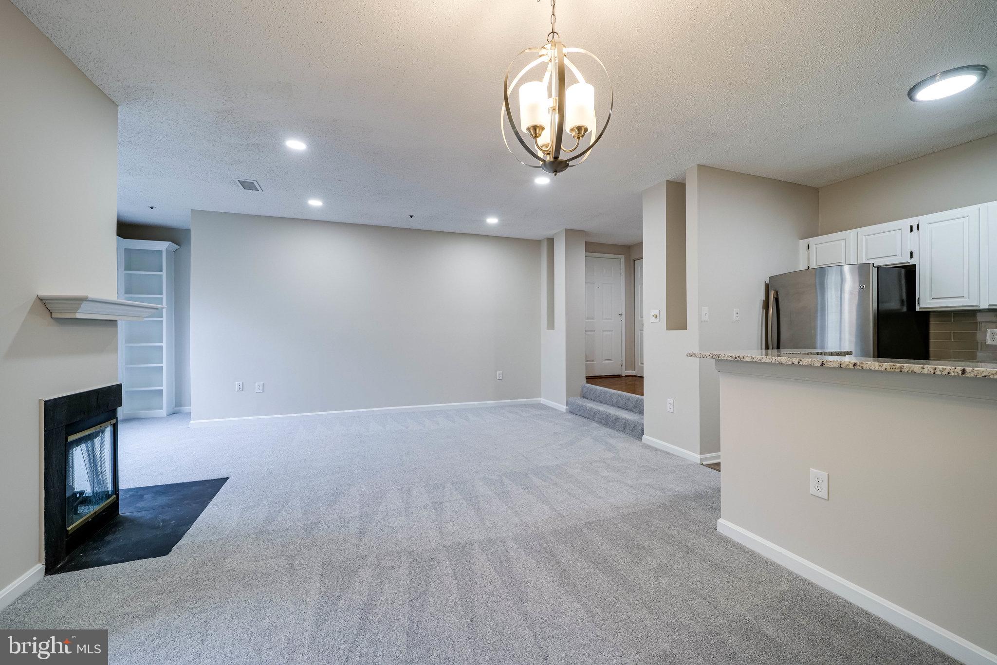 HILLWOOD - Residential