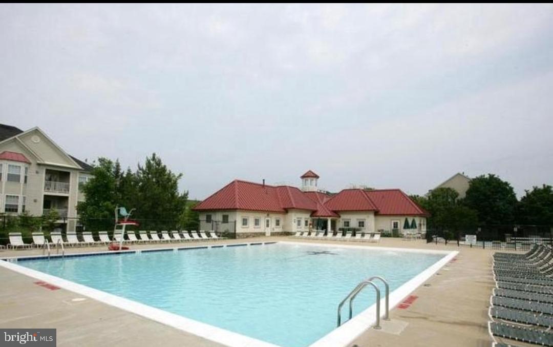 FOUNTAIN HILLS - Residential Lease