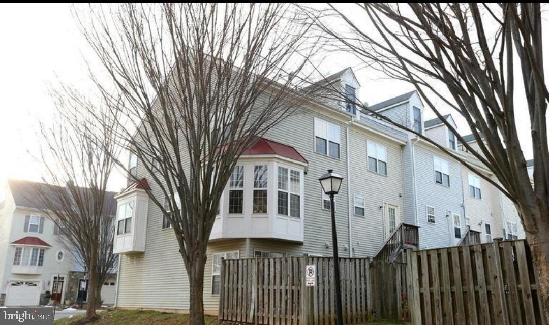 FOUNTAIN HILLS - Residential Lease