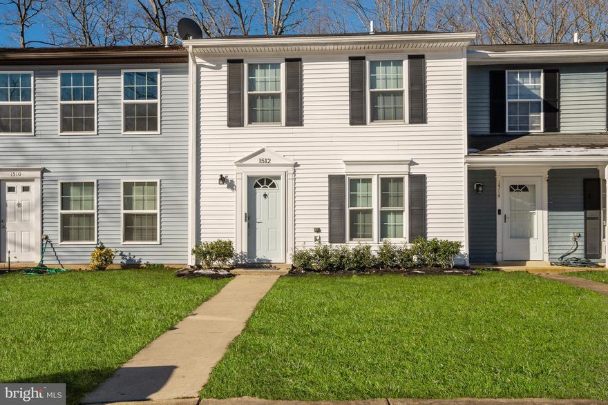 Welcome to this move-in ready colonial-style home. 1512 PIN OAK is located in one of the most sought after communities in Southern Maryland. This home backs to trees and has great views from the main bedroom. From New carpet (hypoallergenic), granite countertops, new cabinetry, new stainless steel appliances, and fabulous floors; this seller waisted no expense to renovate in all the right places! Jets in the tub! Ceiling fans in bedrooms! New paint! New water heater, doors and more! Schedule your tour today! You will not be disappointed!