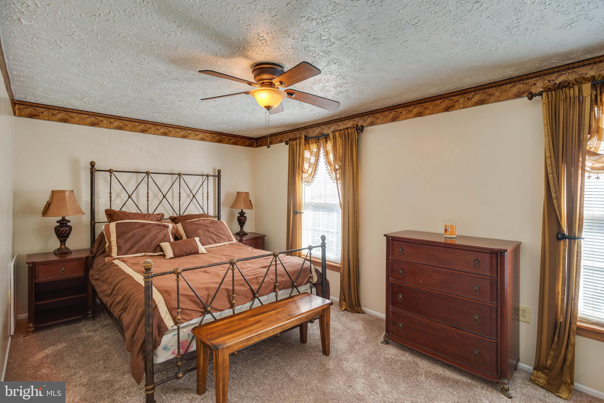 WHITE OAK VILLAGE - Residential