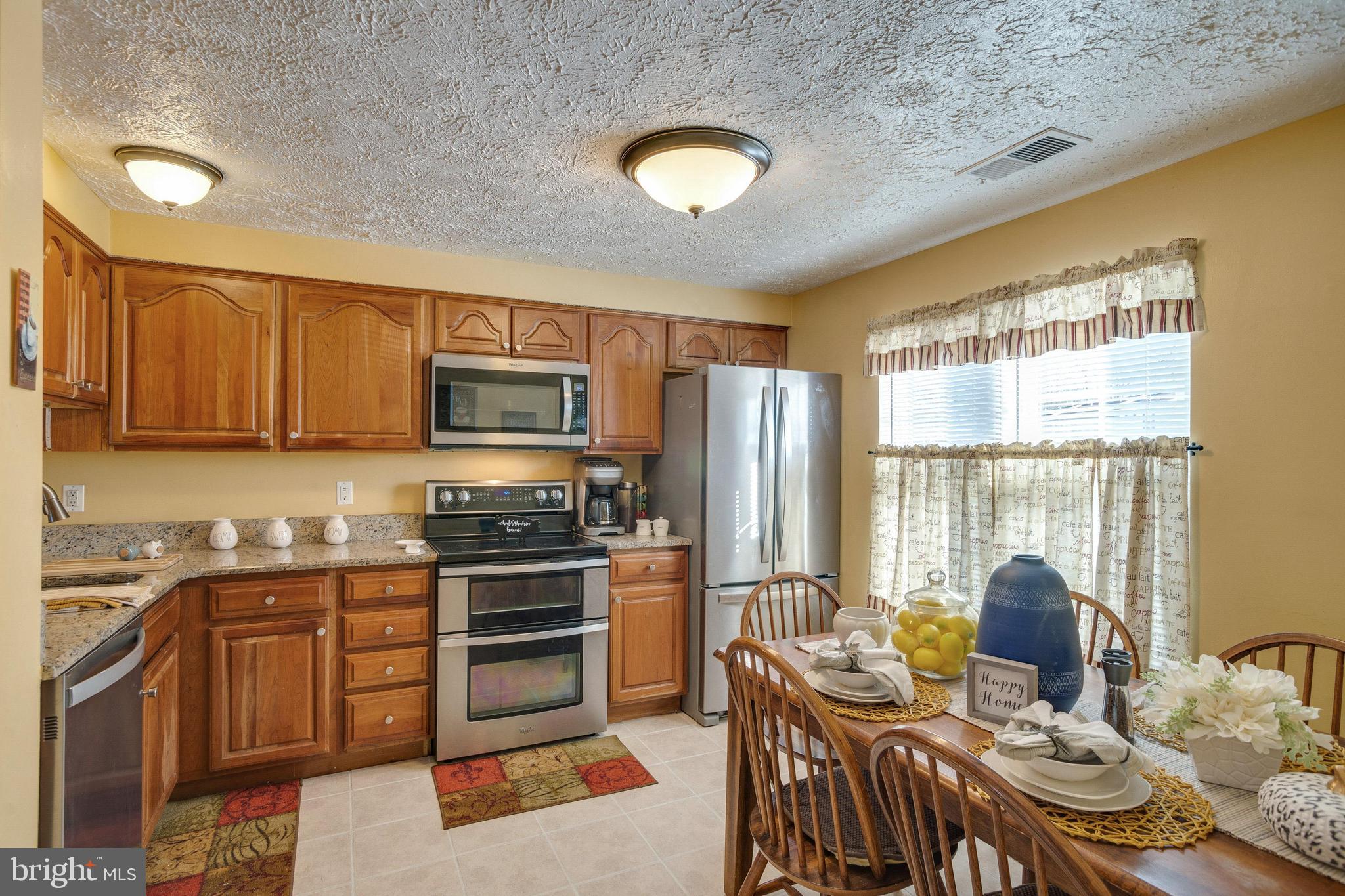 WHITE OAK VILLAGE - Residential