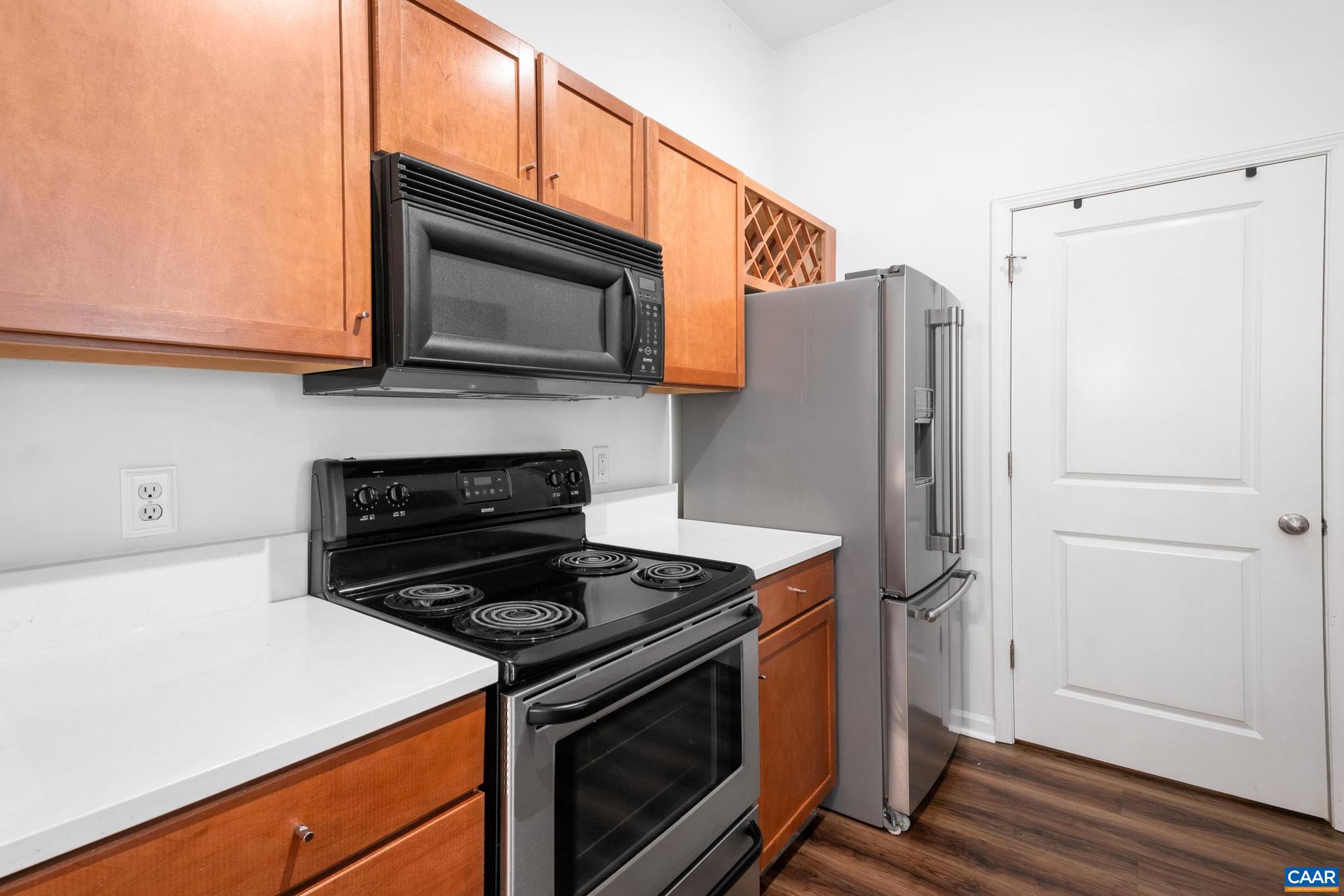 WALKER SQUARE CONDOS - Residential Lease