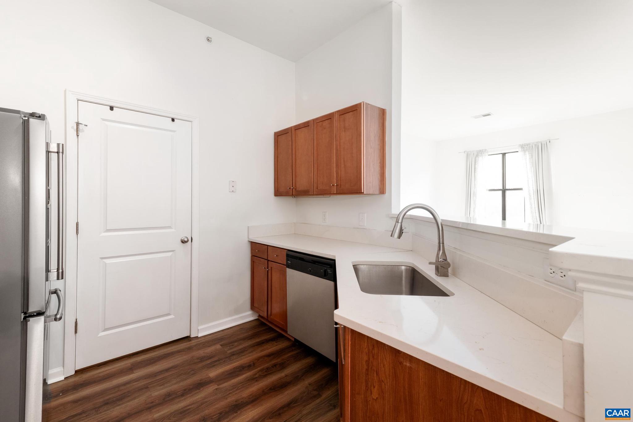 WALKER SQUARE CONDOS - Residential Lease