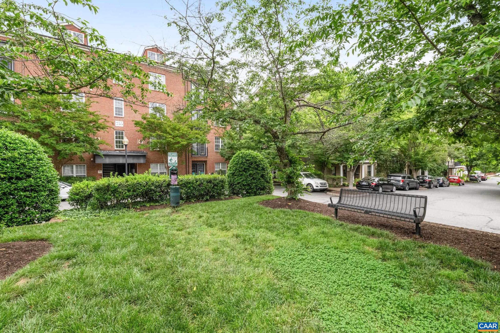 WALKER SQUARE CONDOS - Residential Lease