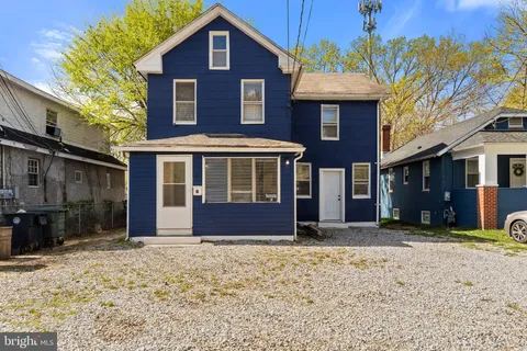 221 Oak Street, Williamstown, NJ 08094 - #: NJGL2055232
