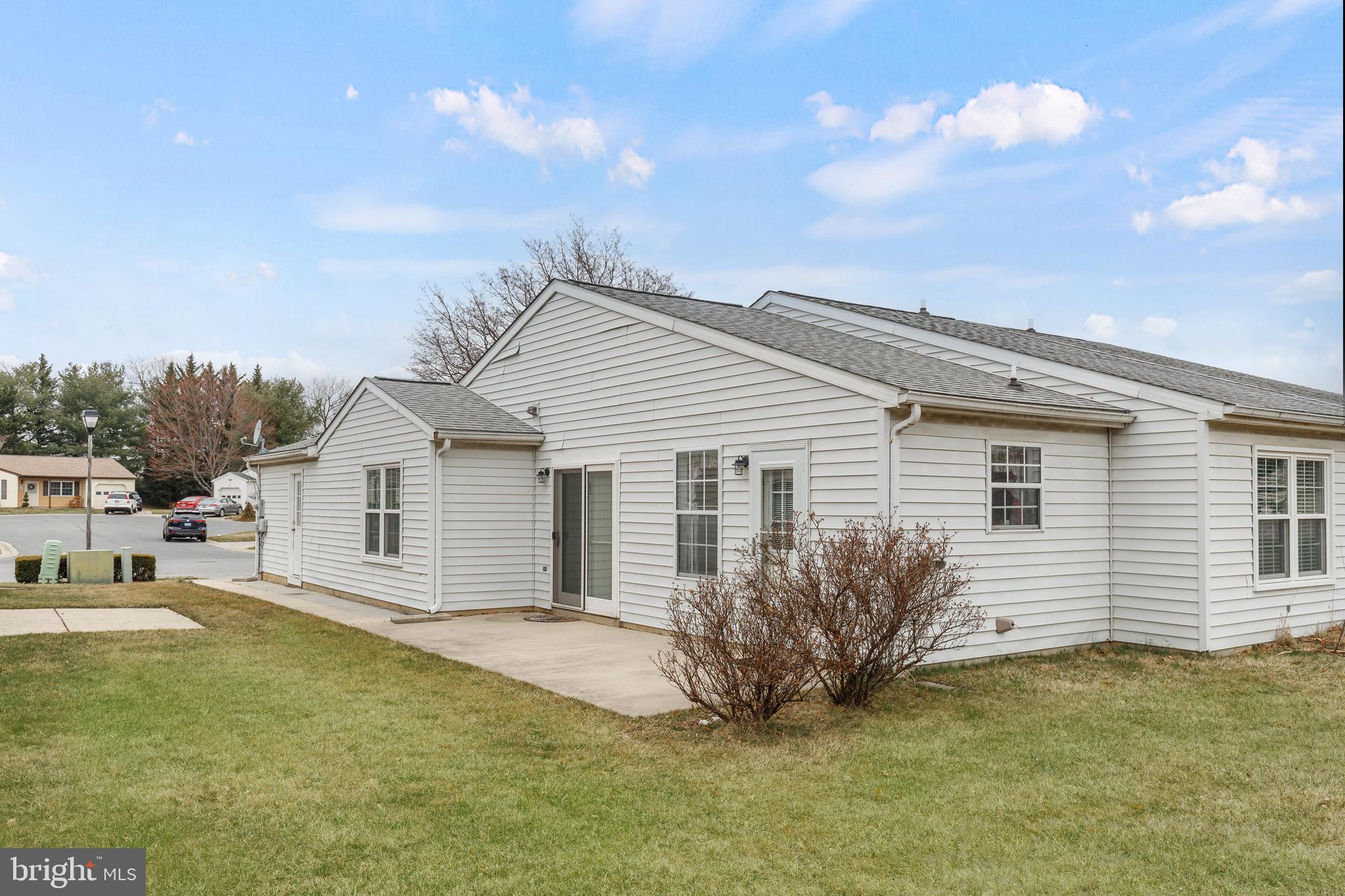 CRESTWOOD VILLAGE - Residential